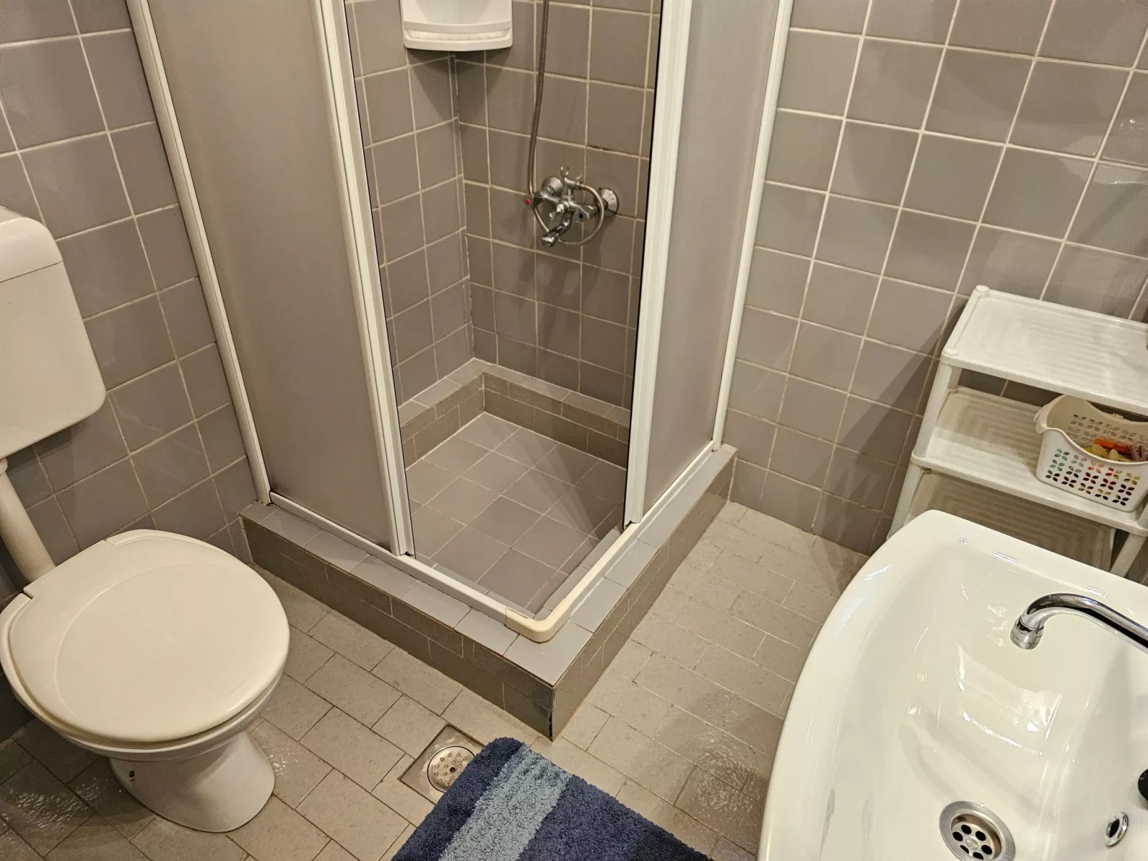 Appartement für 2-3 Personen mit Terrasse-Binnen