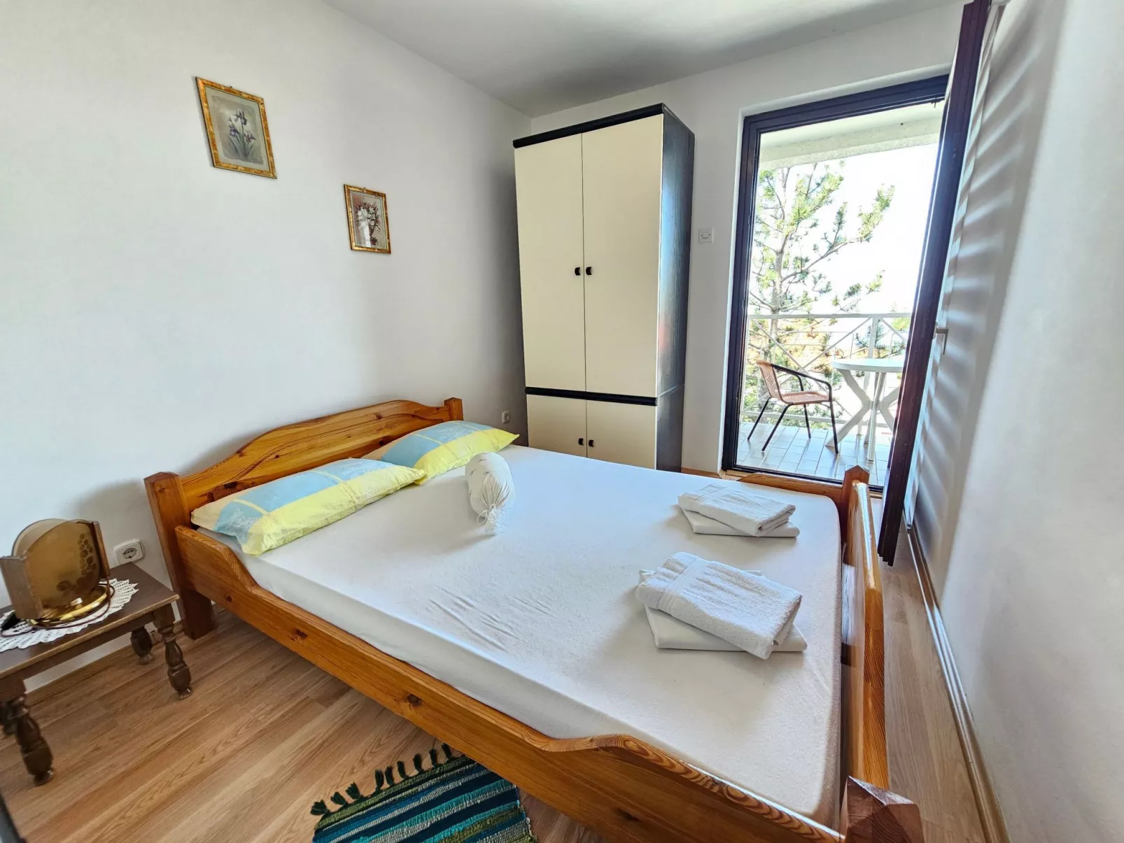 Für 6 Personen in Klenovica-Binnen