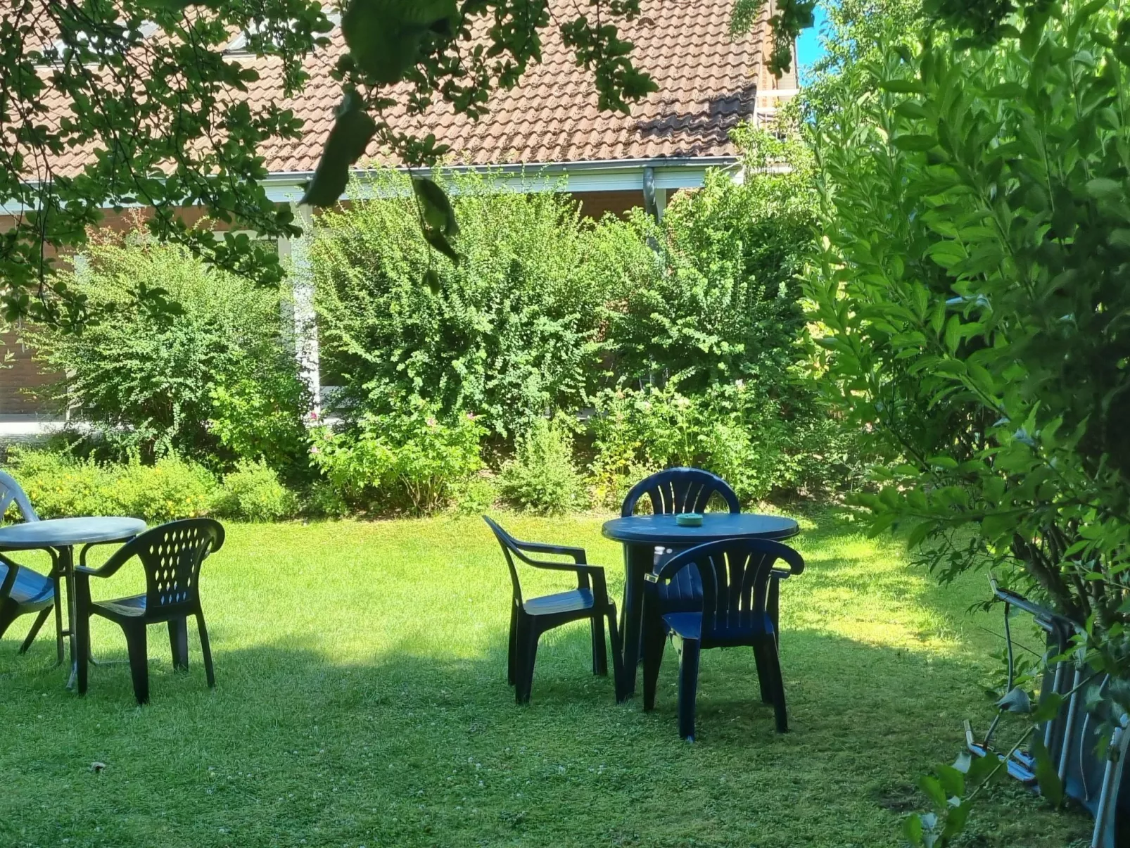 Wohnung in Kellenhusen mit Grill und Garten-Buiten