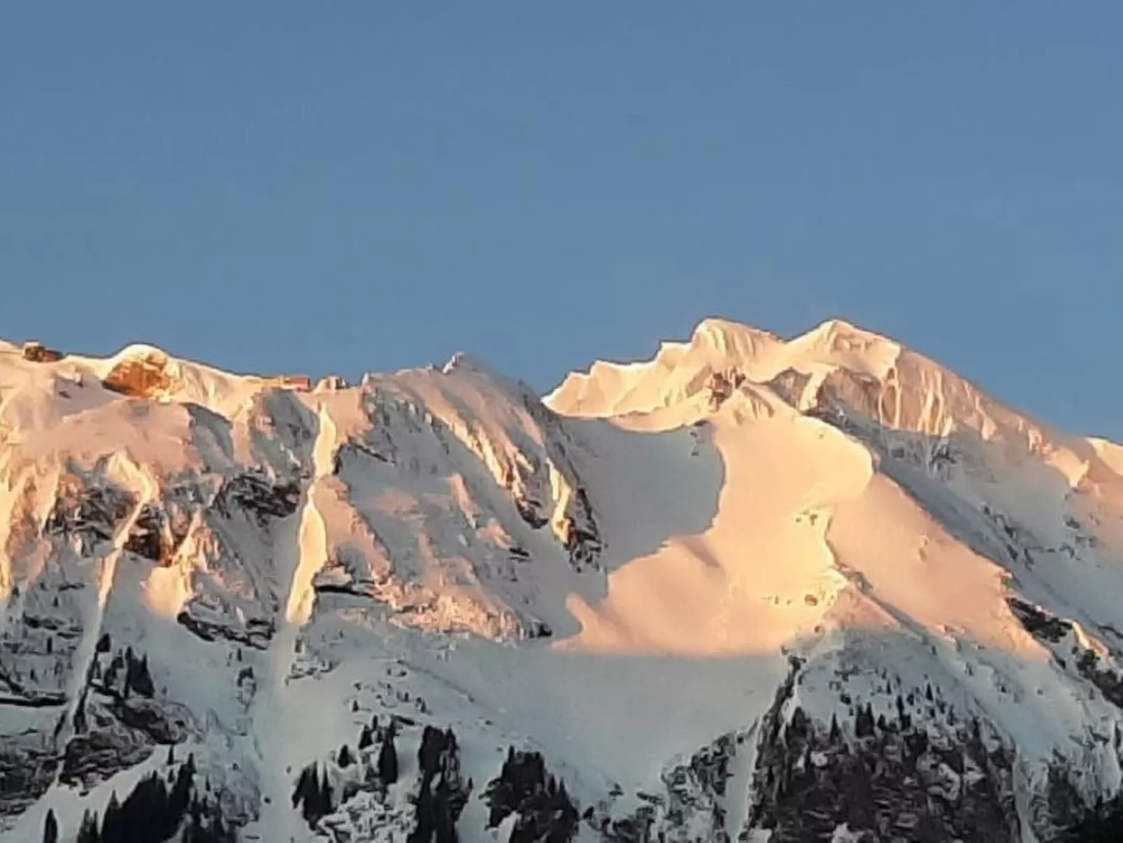 Rothorn-Center A (1.OG- Schöpfer)-Buiten