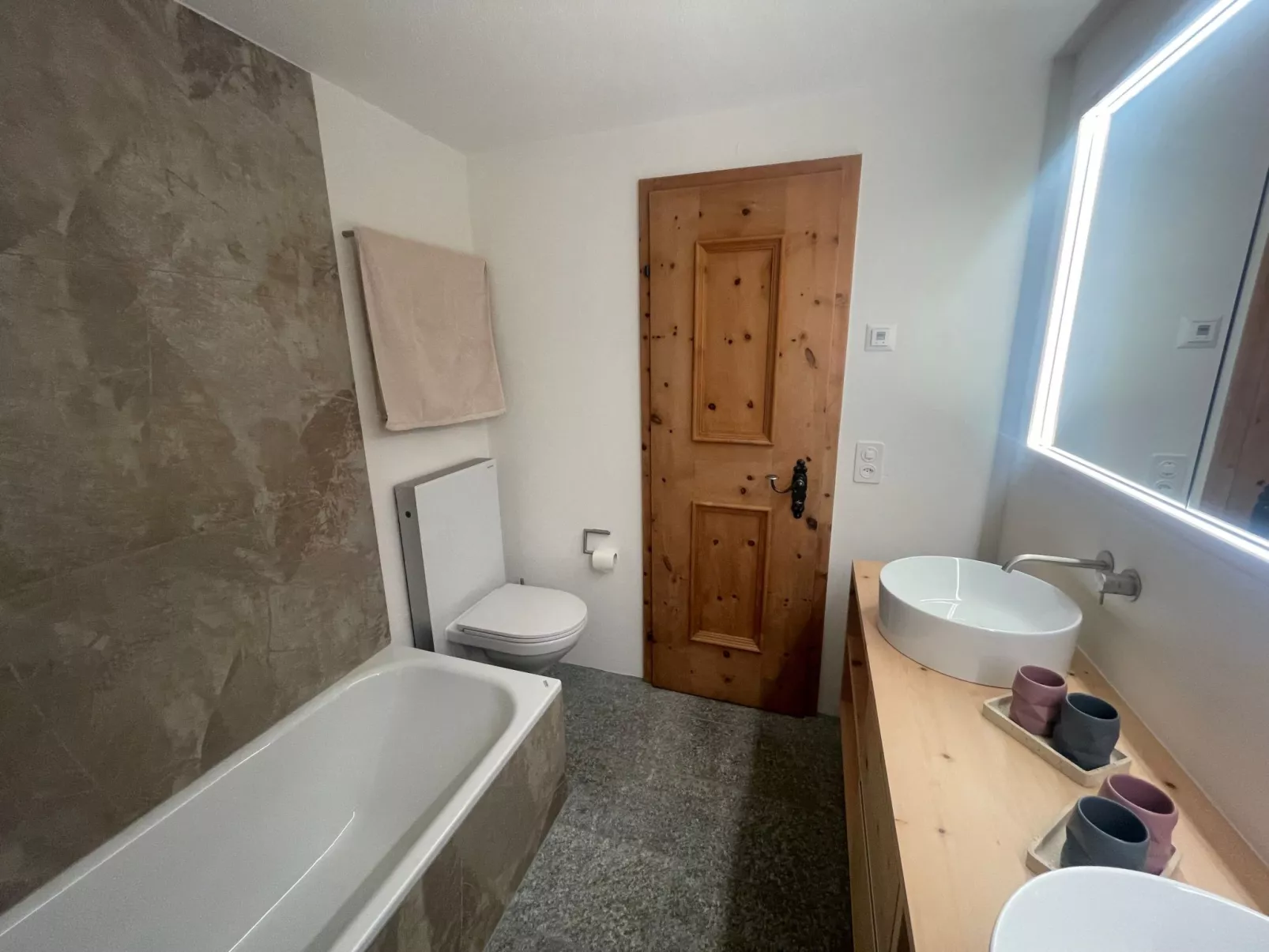 Muntanella Och-Binnen