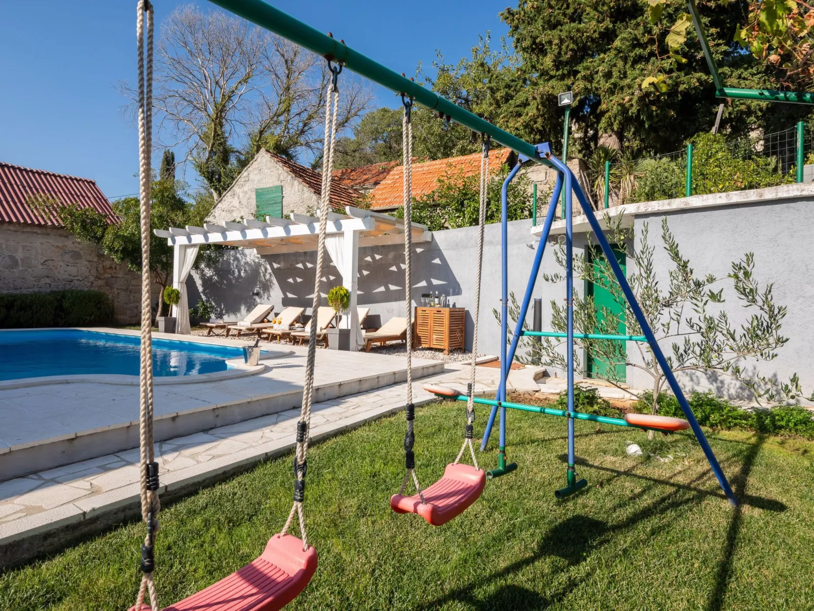 Mamita - Beheizter Pool-Image-tags.info