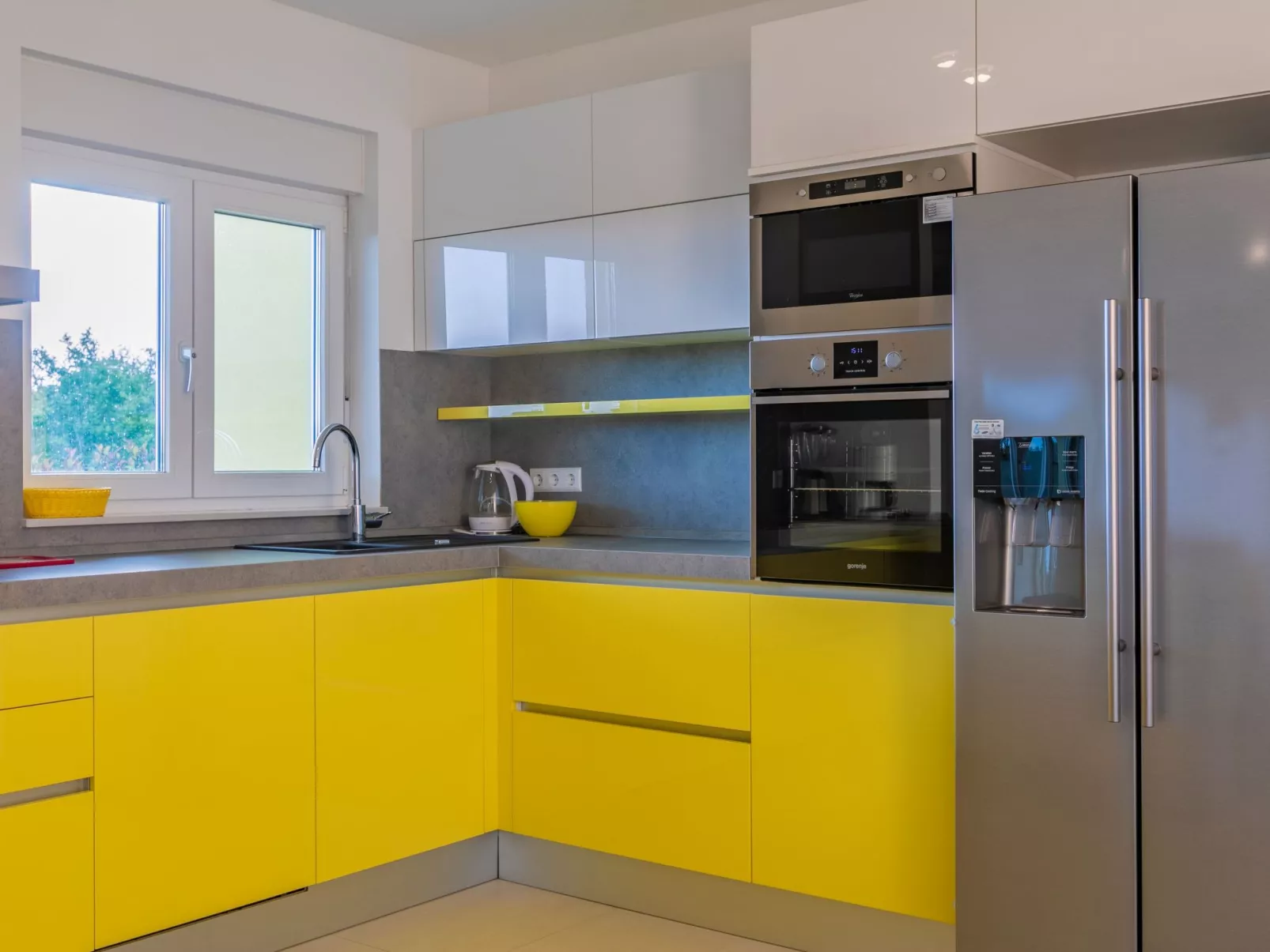 Mit Privatpool für 6 Personen-Binnen