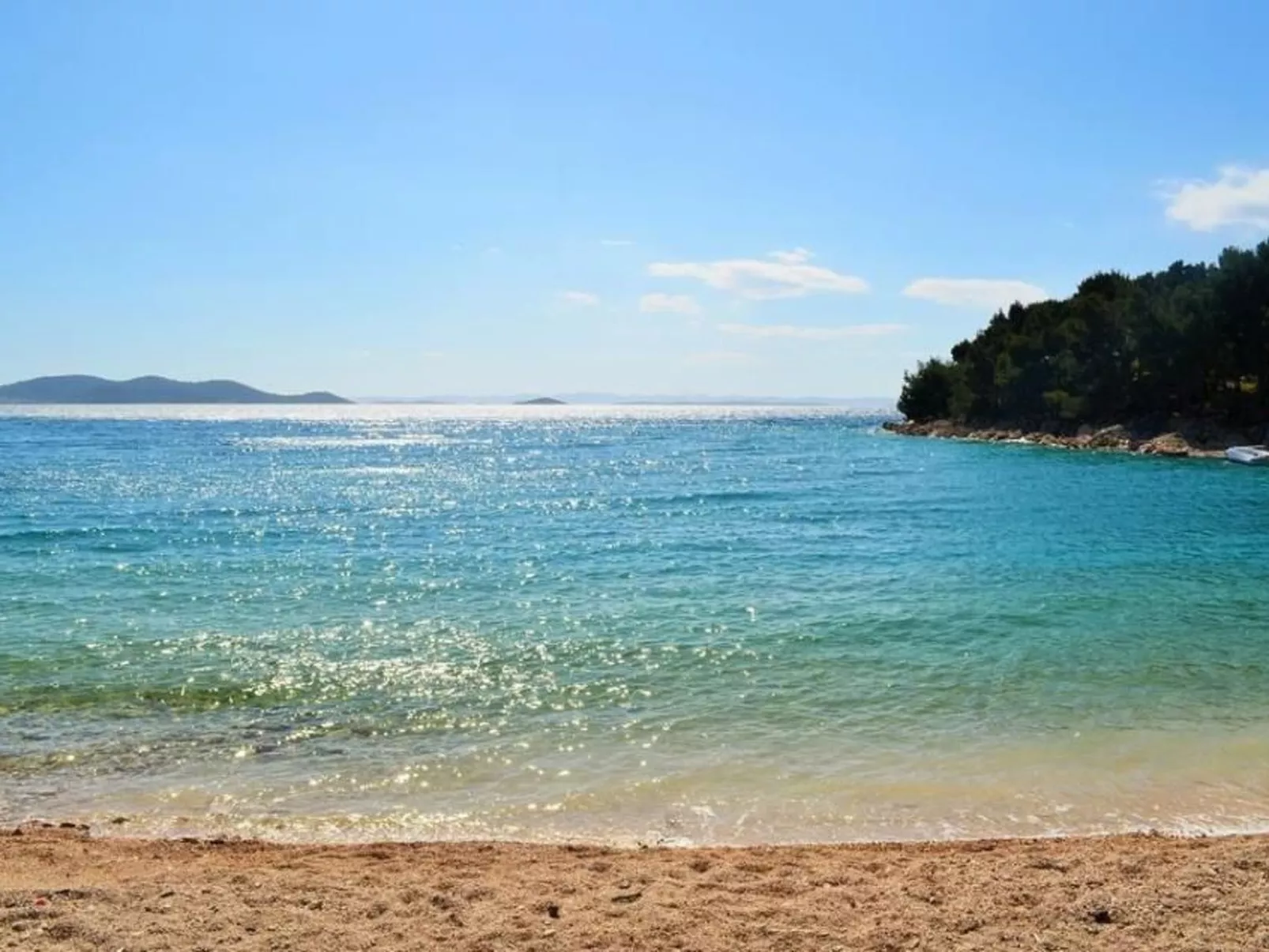 "Zeljka" mit Terrasse-Buiten