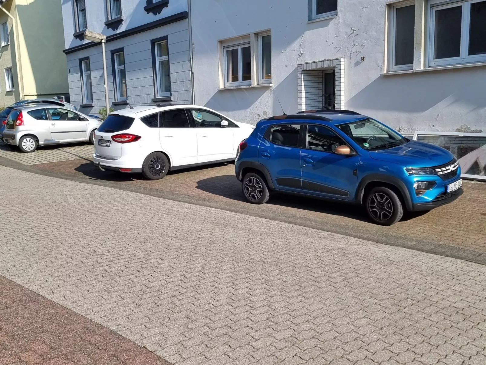 Kleine Stadtwohnung-Buiten