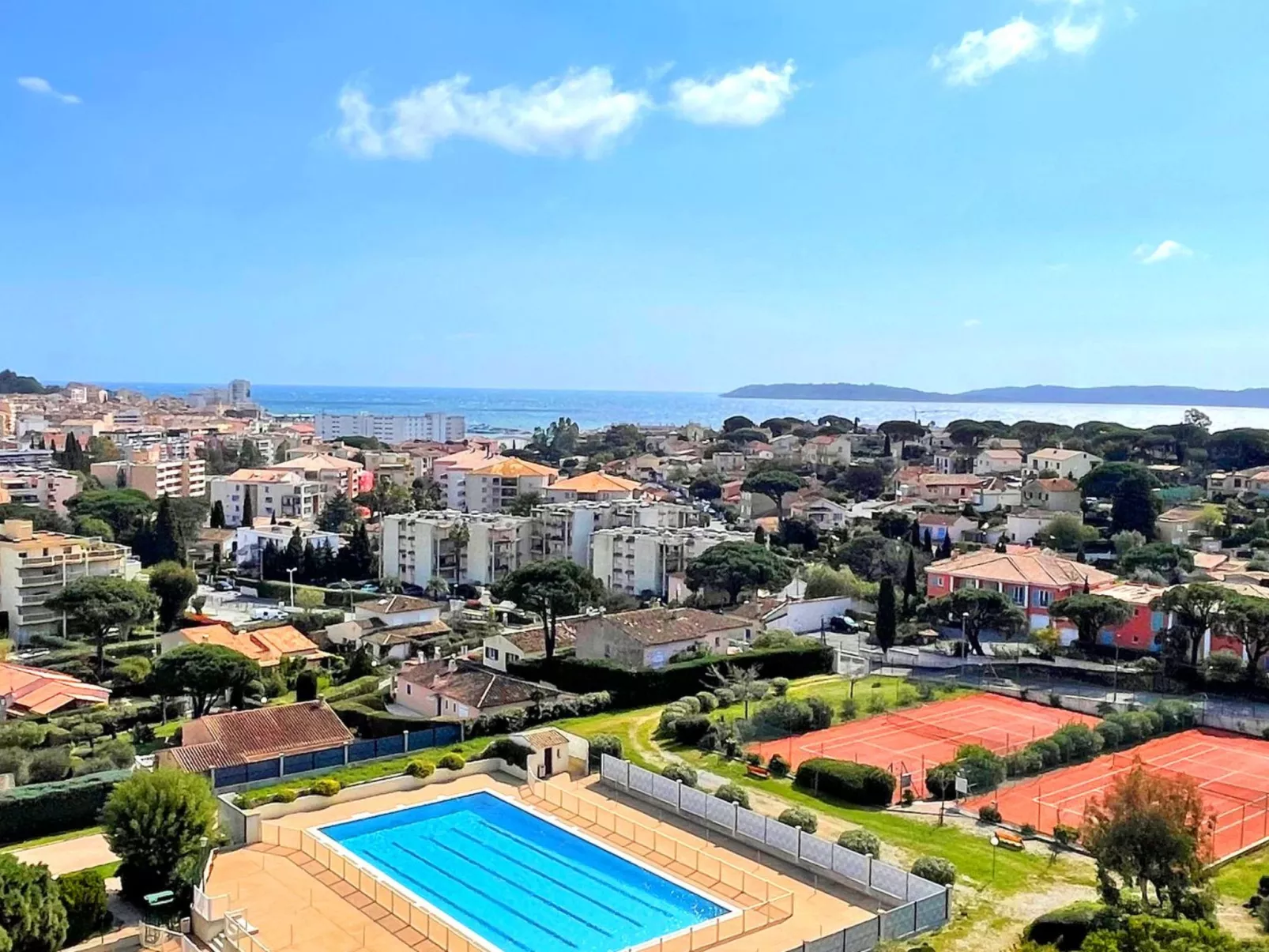 APT 4 pers - Residenz Swimmingpool - Klimaanlage - Meerblick-Binnen