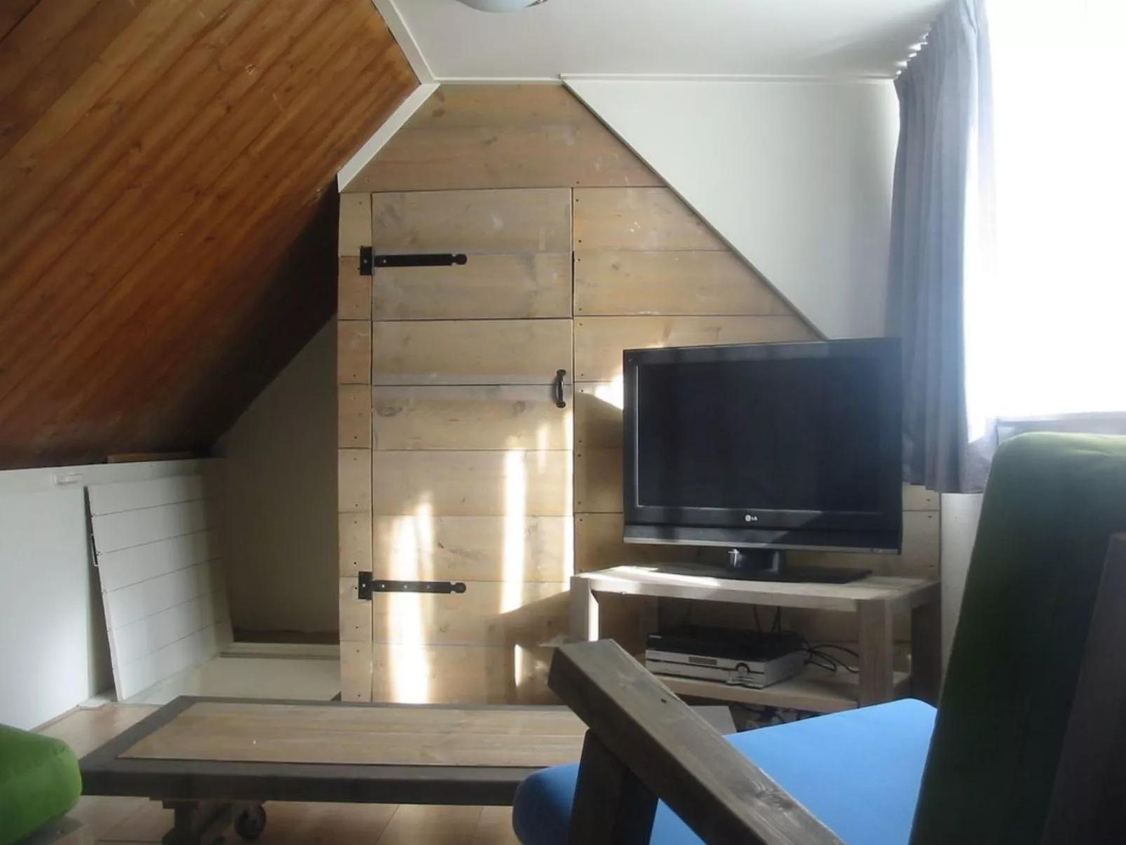 "Emmastraat" mit Terrasse-Binnen