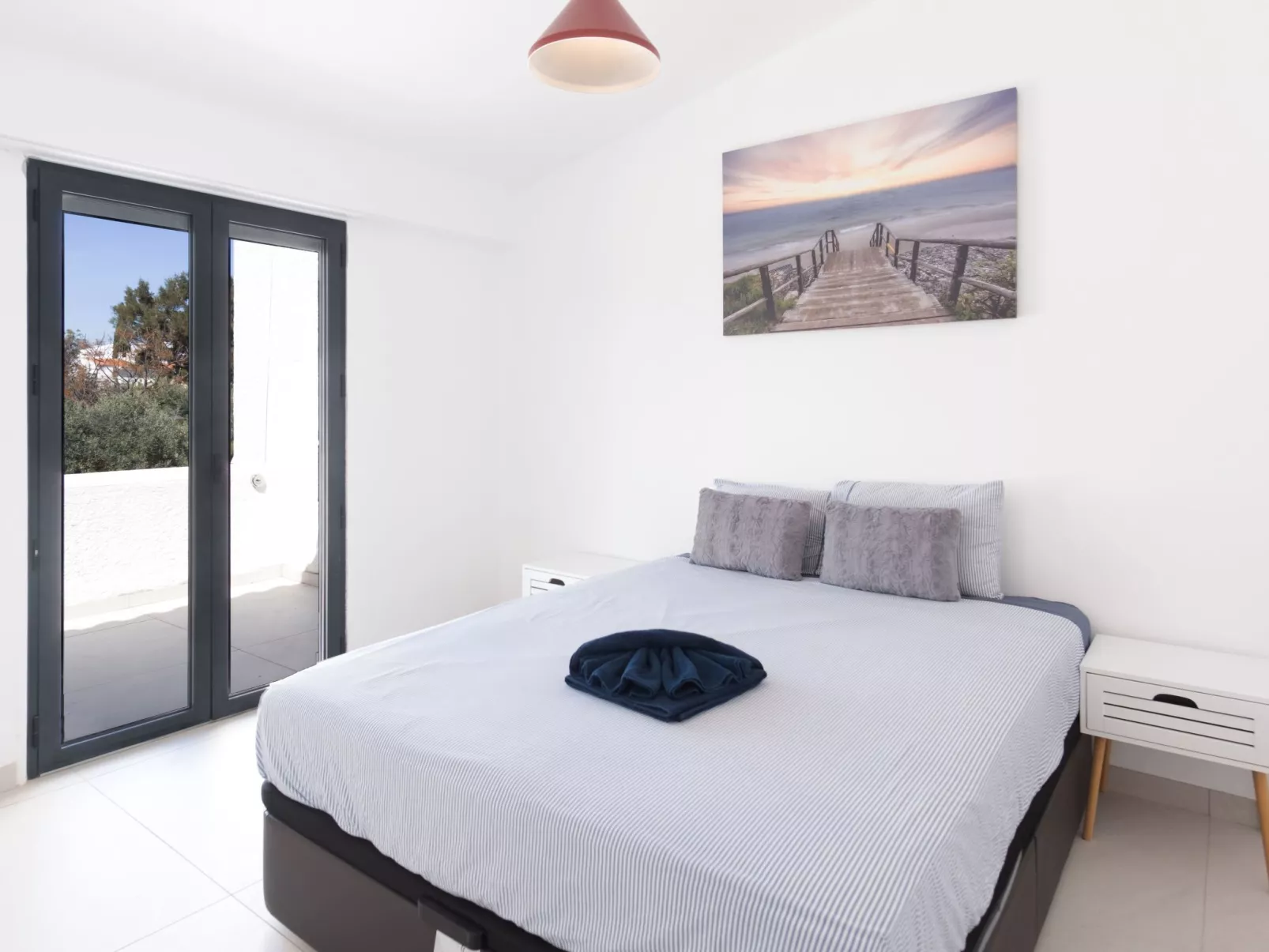 Aldeia Do Mar-Binnen