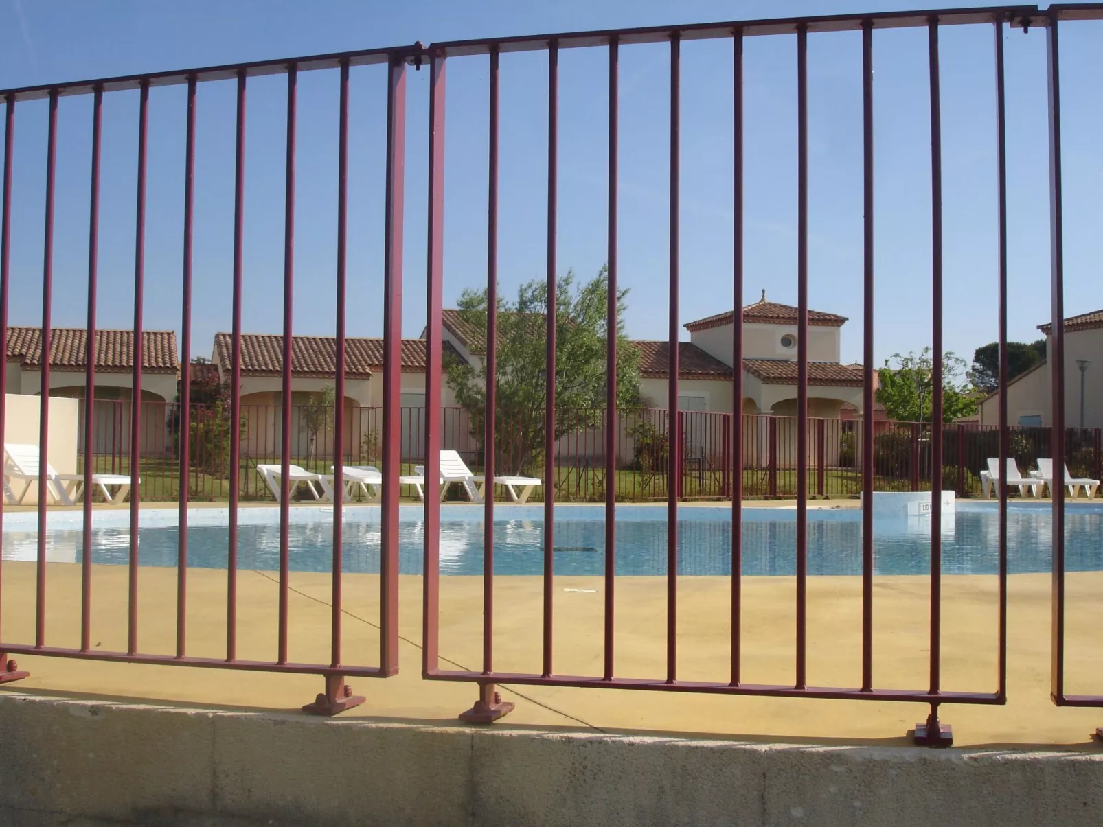 VILLA T3 PMR ZWISCHEN NARBONNE UND CARCASSONNE-Buiten