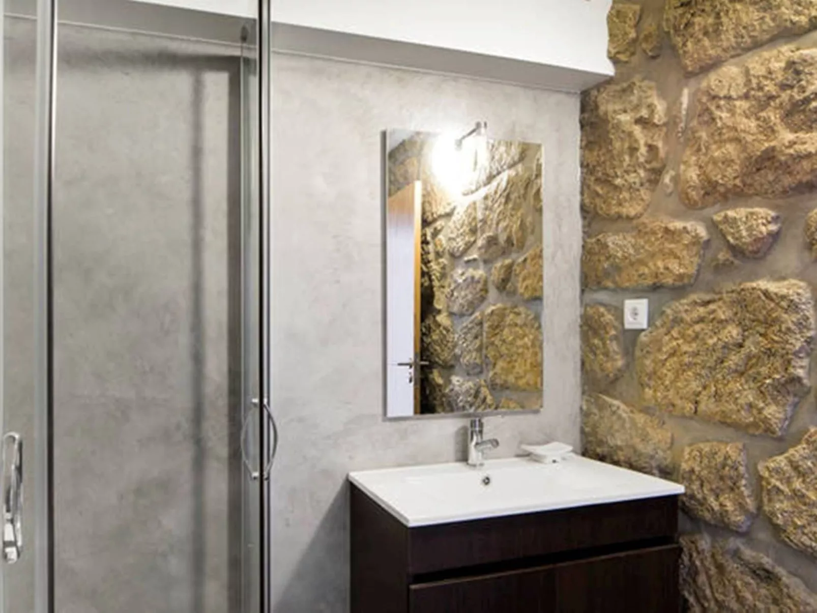 Renoviertes Landhaus für 4 Personen in Tondela-Binnen