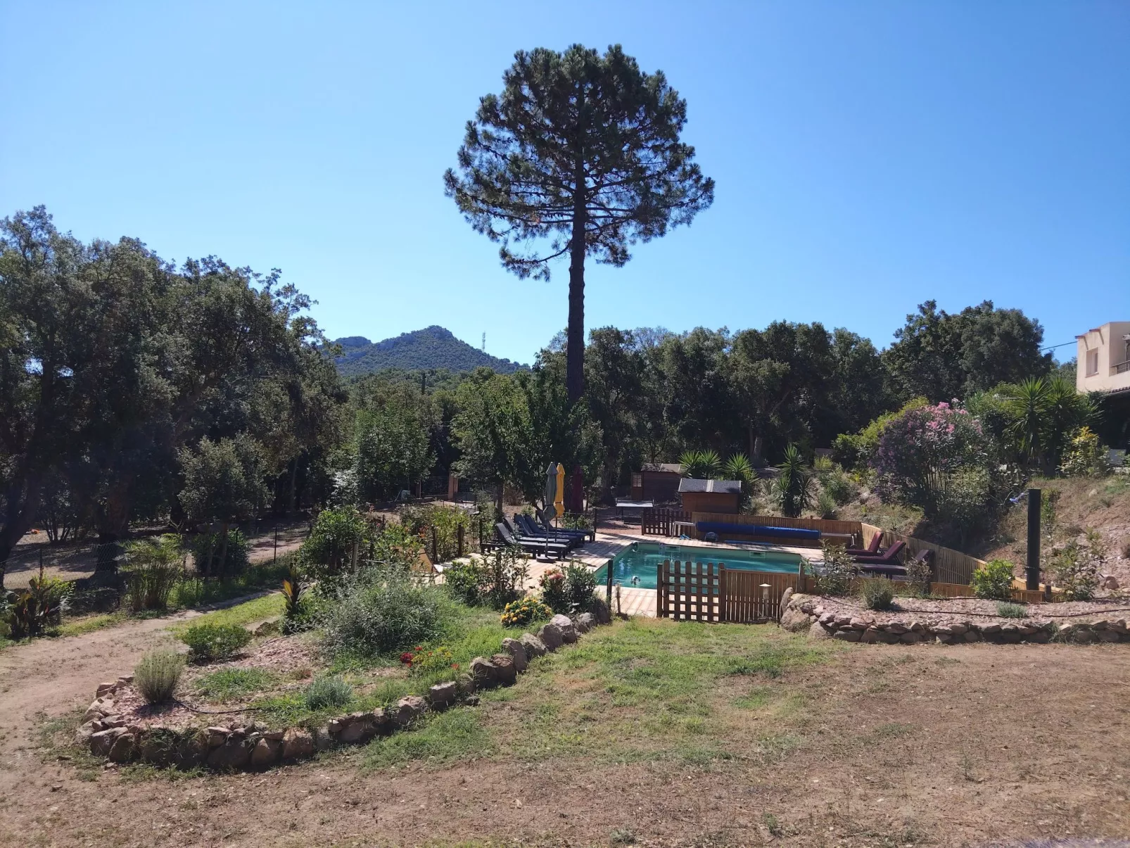 Ferienwohnungen Albareddu Punta Croce-Buiten