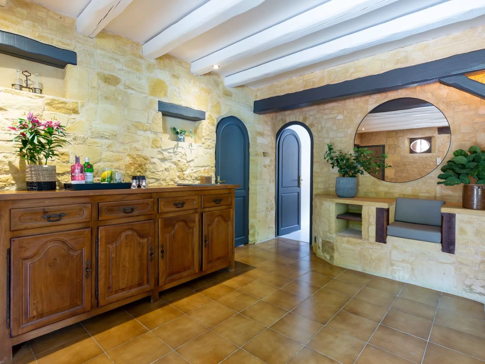 Luxus-Ferienhaus mit beheiztem Pool in der Dordogne-Binnen