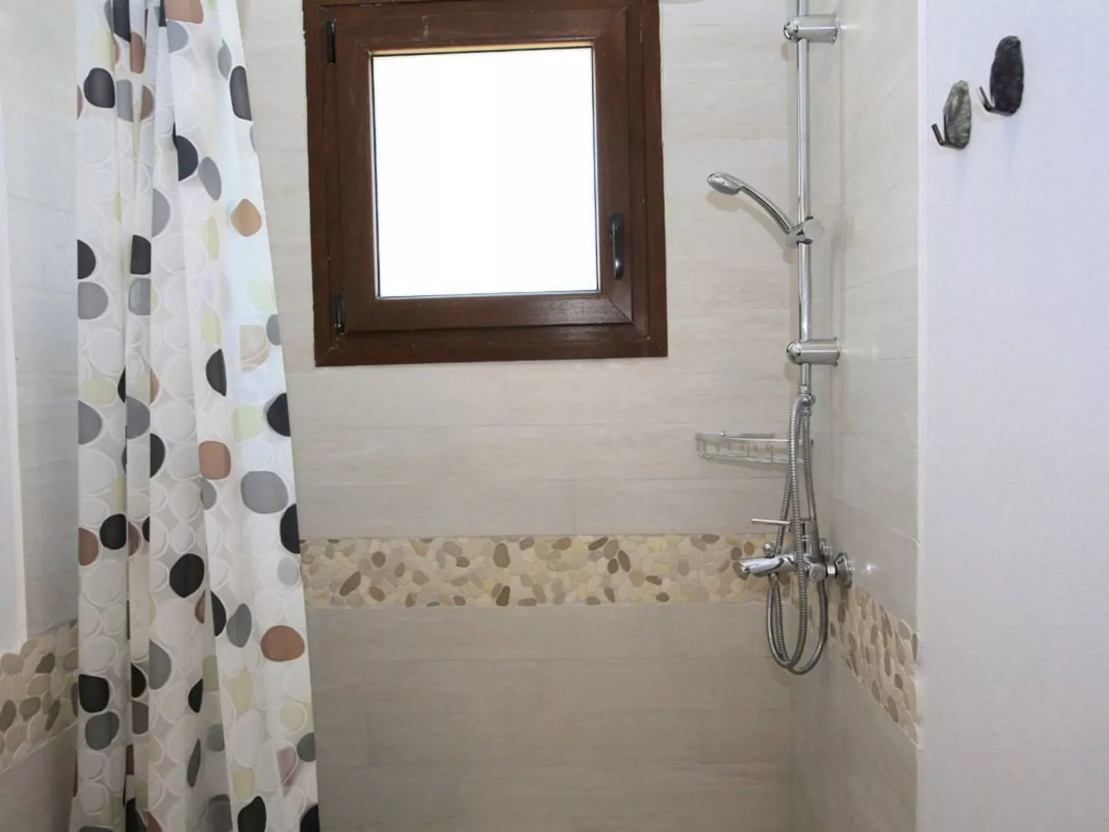 Ruhig gelegene Wohnung mit Meerblick an einem abgelegenen Strand-Binnen