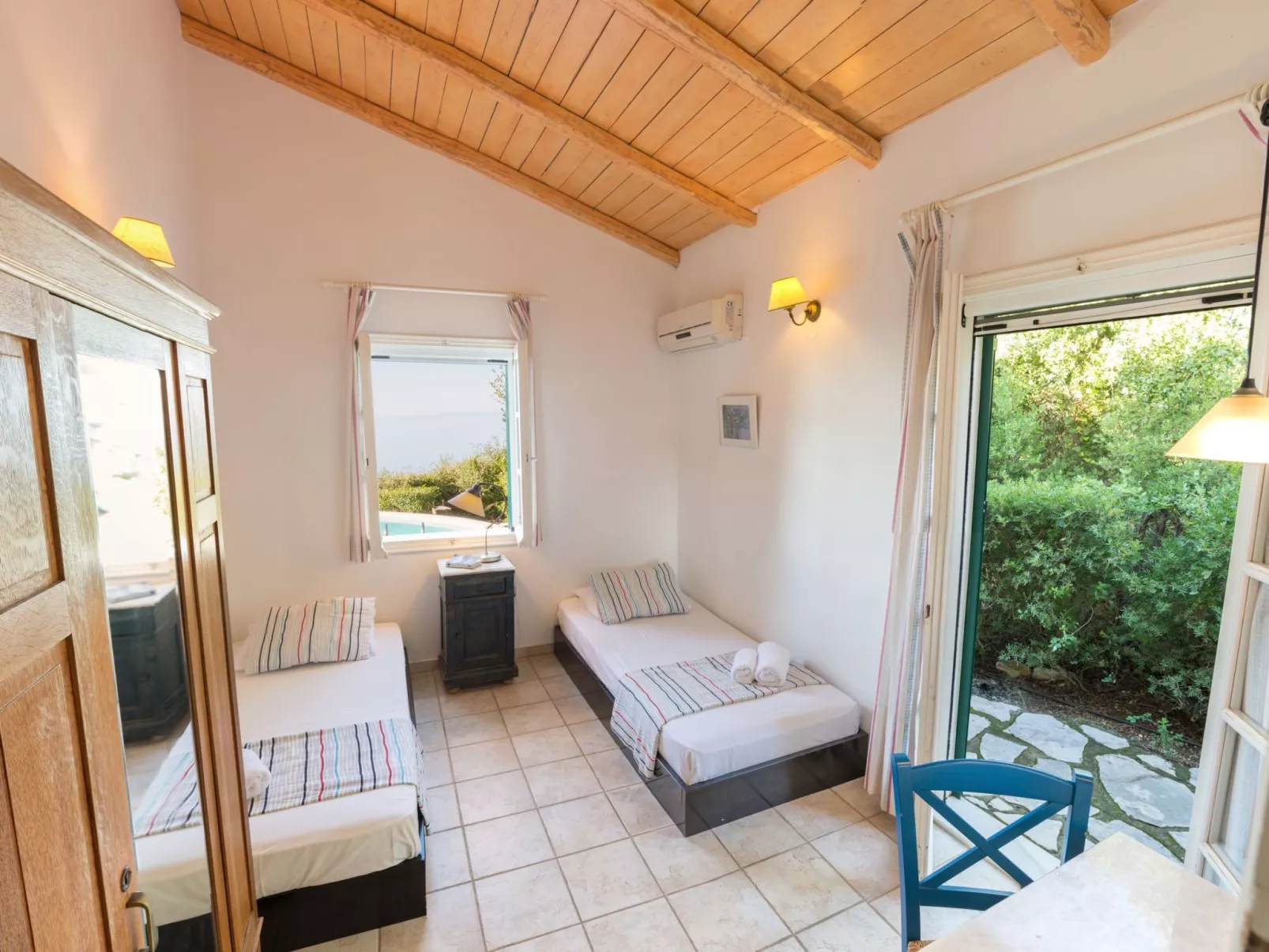 Villa Daphne - Image-tags.info