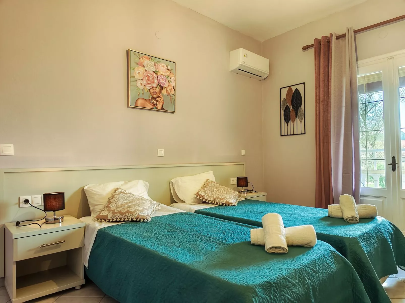 "Condesa Dio" mit Balkon-Binnen