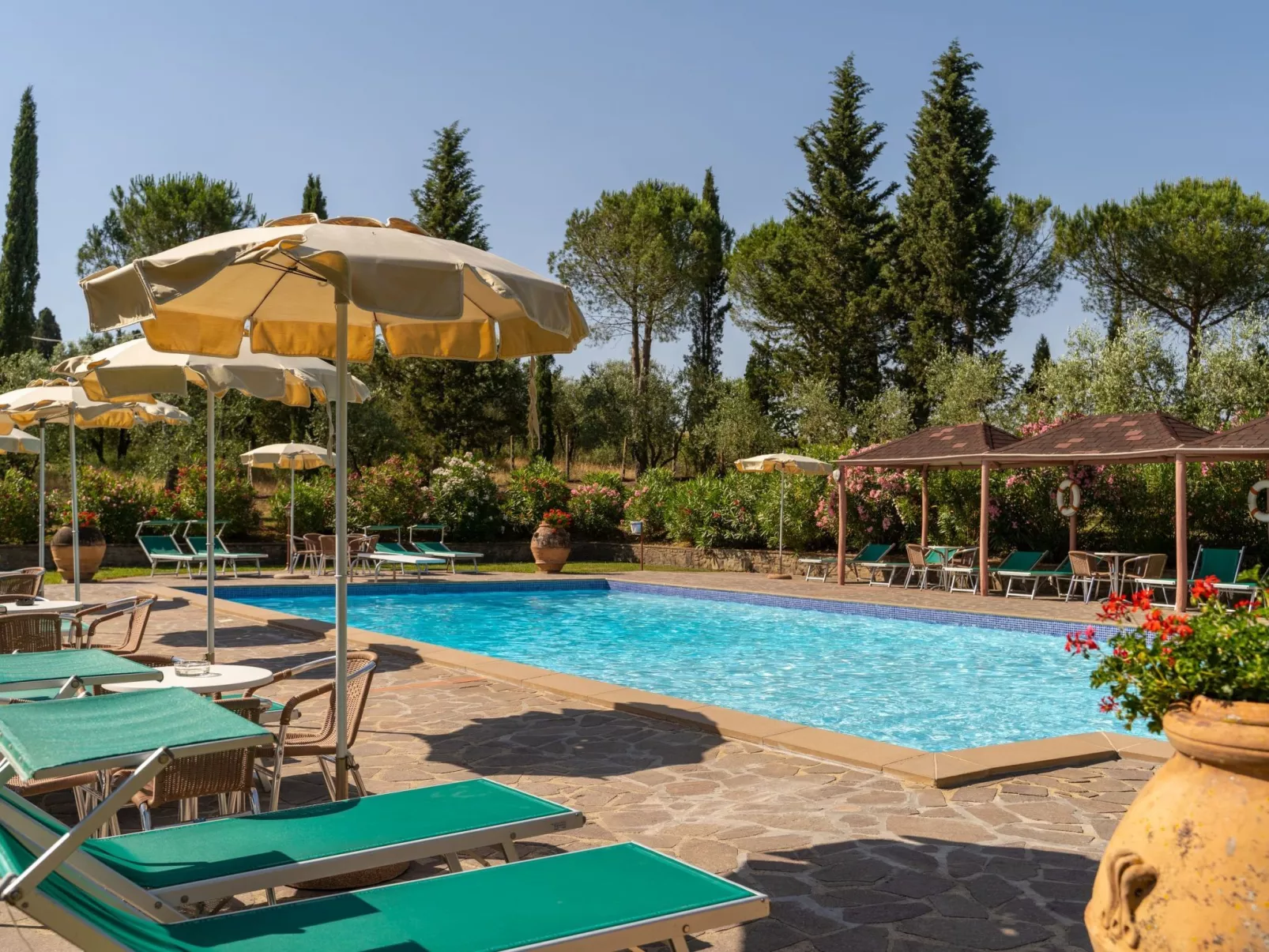 Wohnung 'Girasole Canale' mit Schwimmbad-Buiten