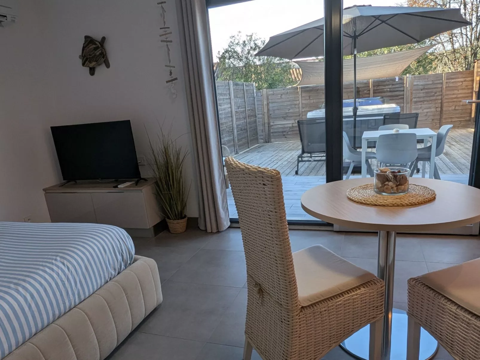 Studiowohnung mit Wallbox-Binnen