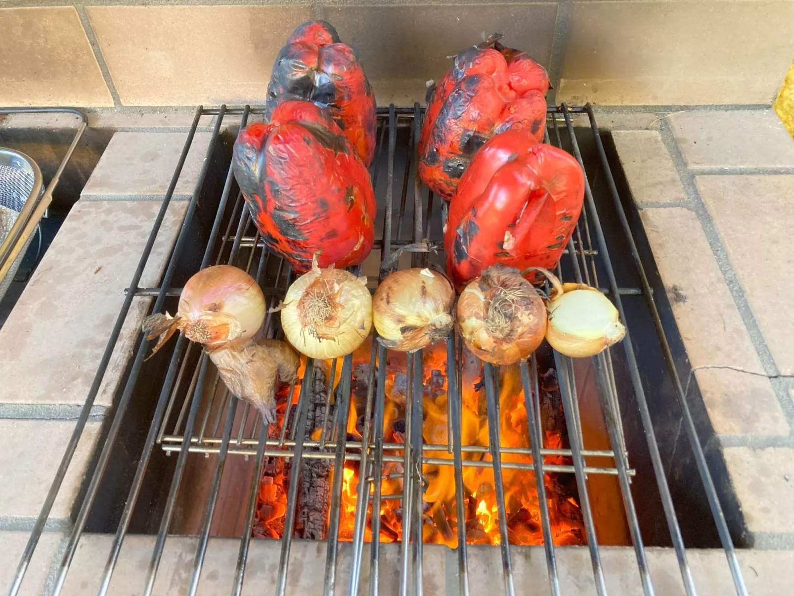 In Vila Baleira mit Garten-Binnen