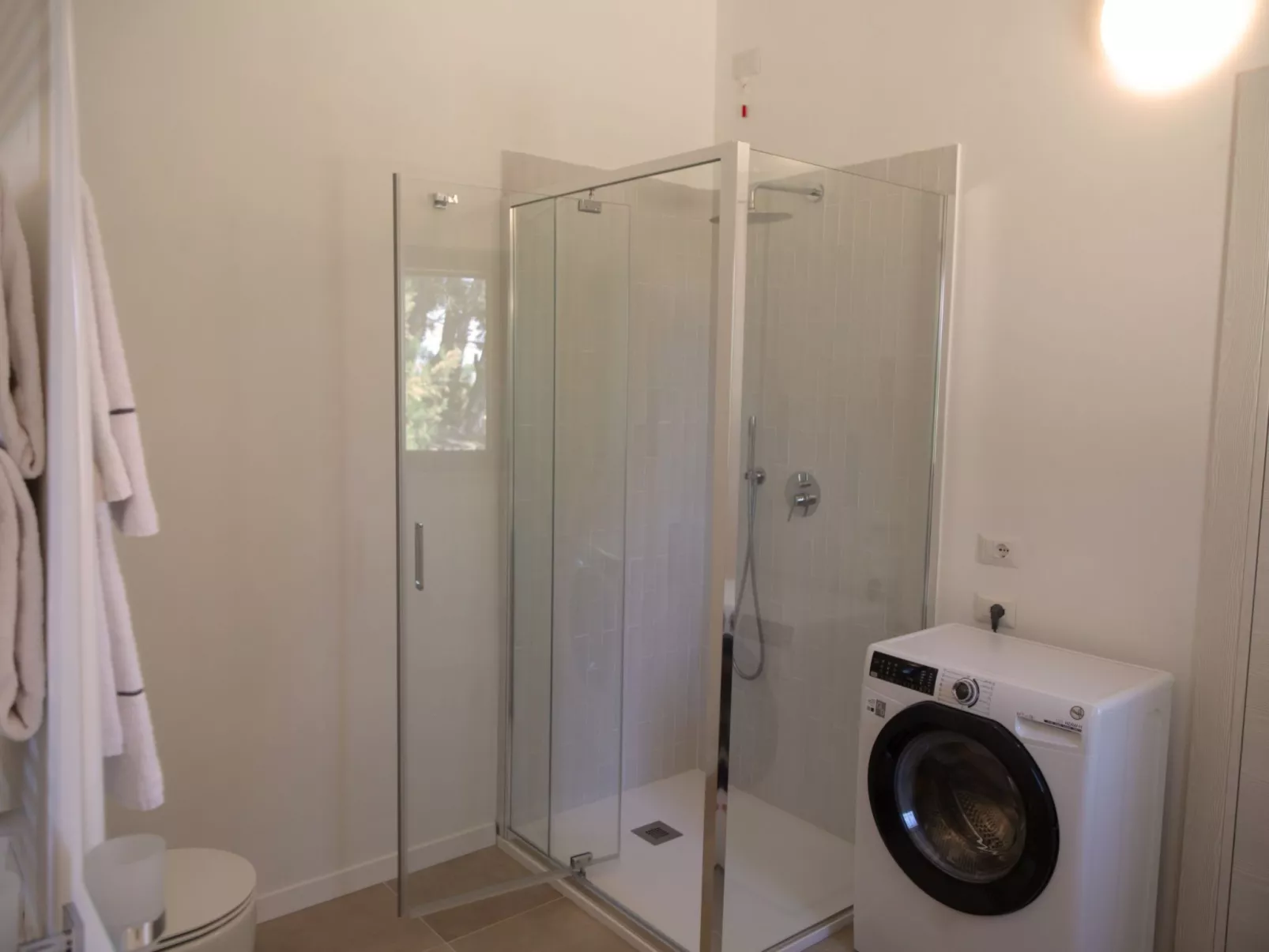 Haus mit Terrasse mit Aussicht und Gemeinschaftspool-Binnen