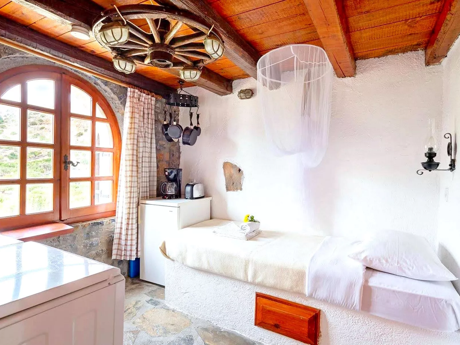 Authentisches kretisches Steinhaus Clio mit Aussicht-Binnen