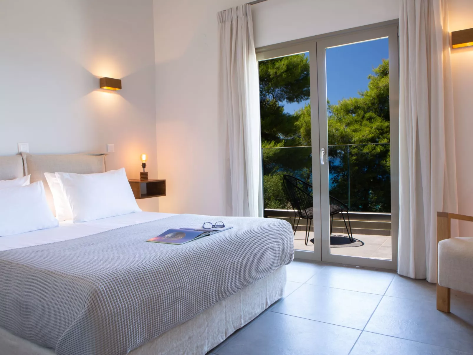 Villa mit eigenem Garten und in der Nähe von Agios Nikitas-Binnen