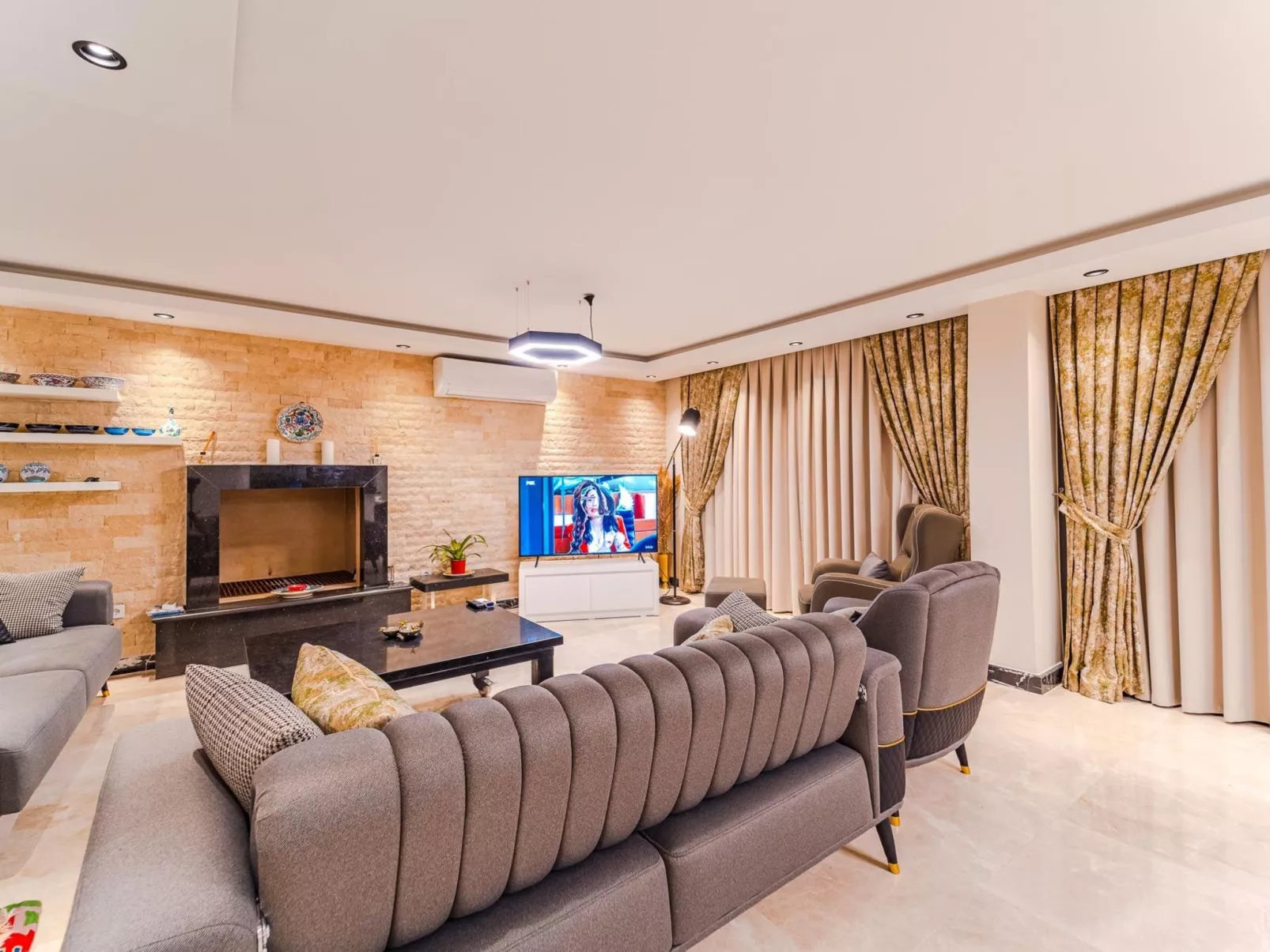 Villa Mavi Deniz-Binnen