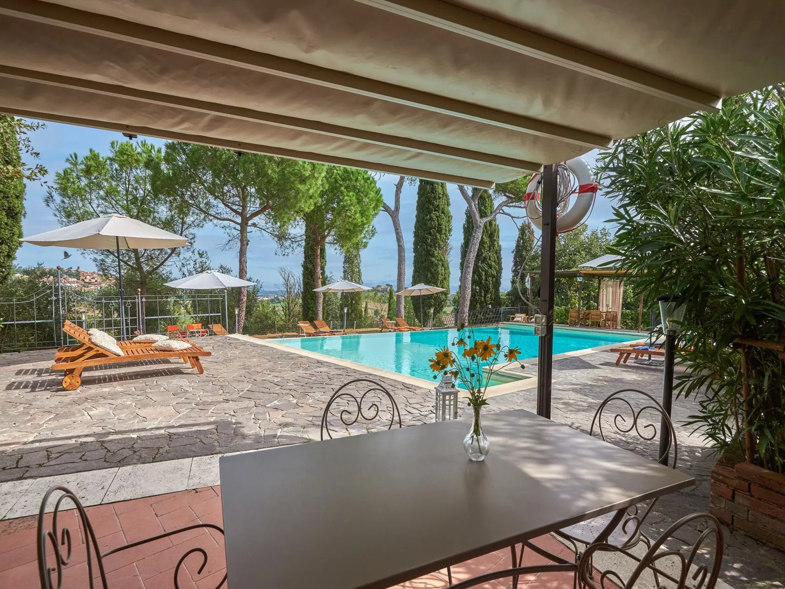 "Lavanda castellett-Buiten