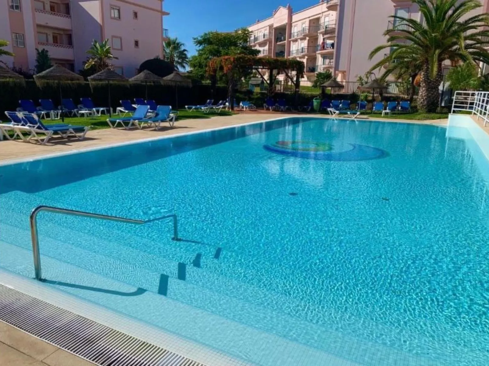 Wohnung mit Meerblick , mitten im Zentrum von Luz-Buiten