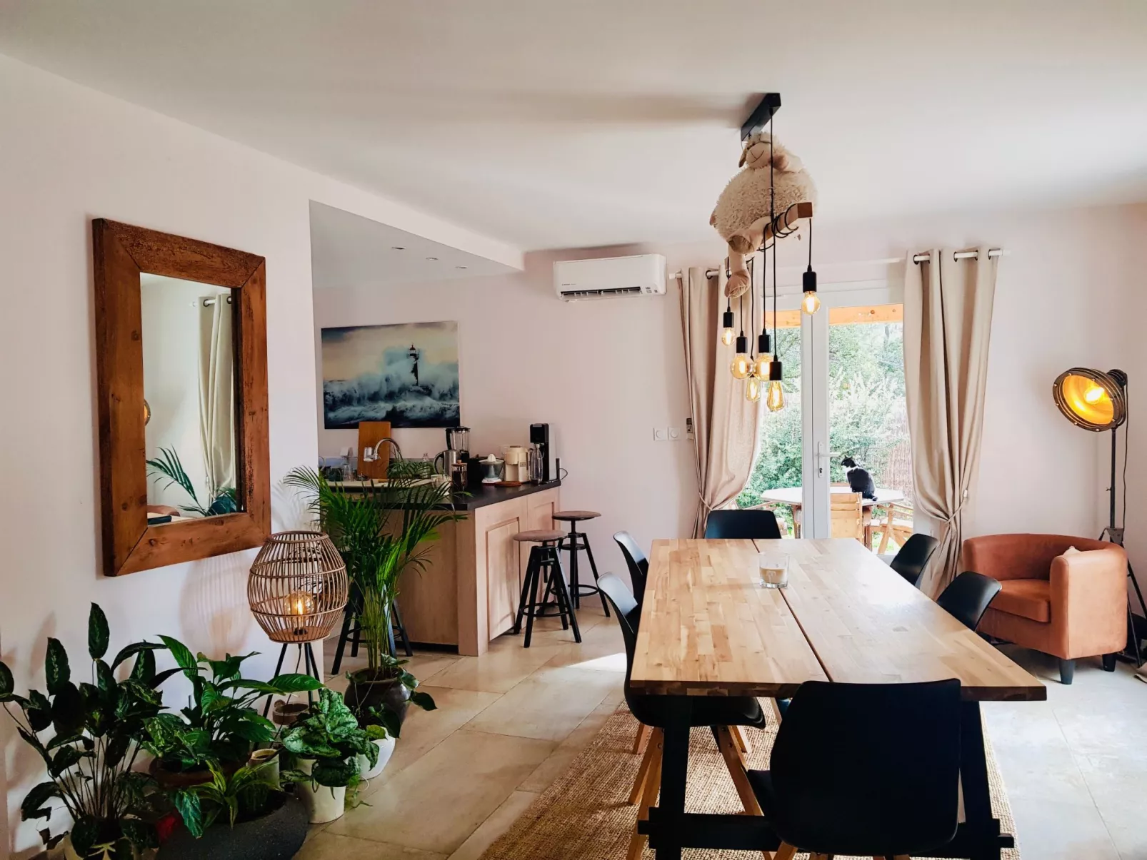 Cosy Pool 500m Stadtzentrum-Binnen