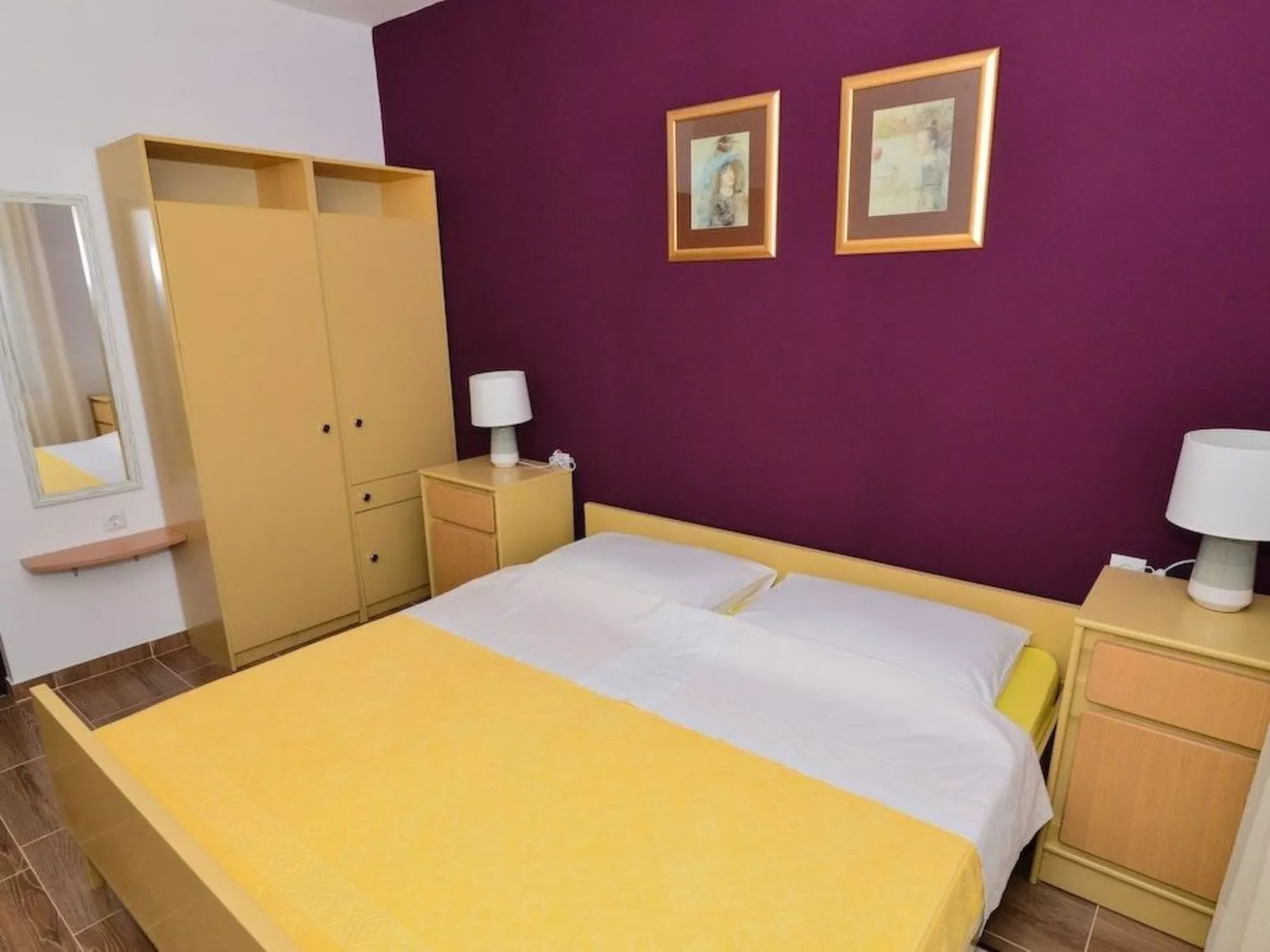 Komfortable Wohnung in der Nähe des Sandstrandes-Binnen