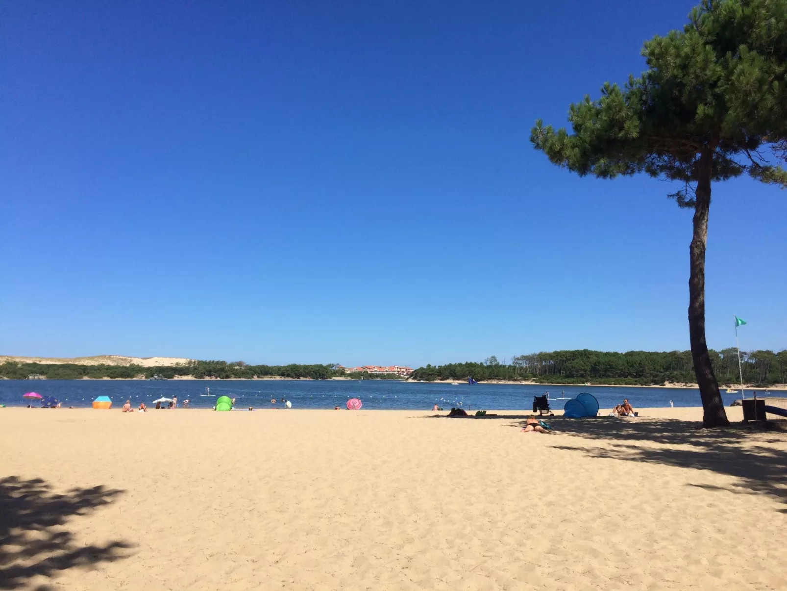 Hübsches kleines Haus in ruhiger Lage in einer baumbestandenen Residenz mit beh-Image-tags.info