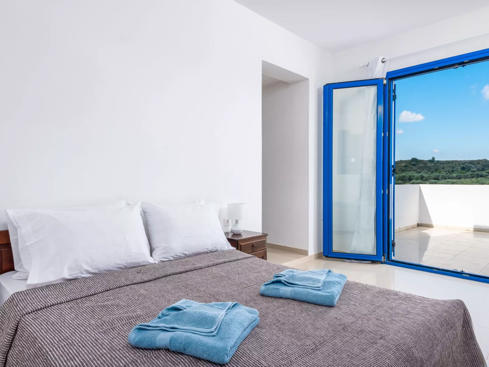 Blue Moon Villa mit tollem Pool-Binnen