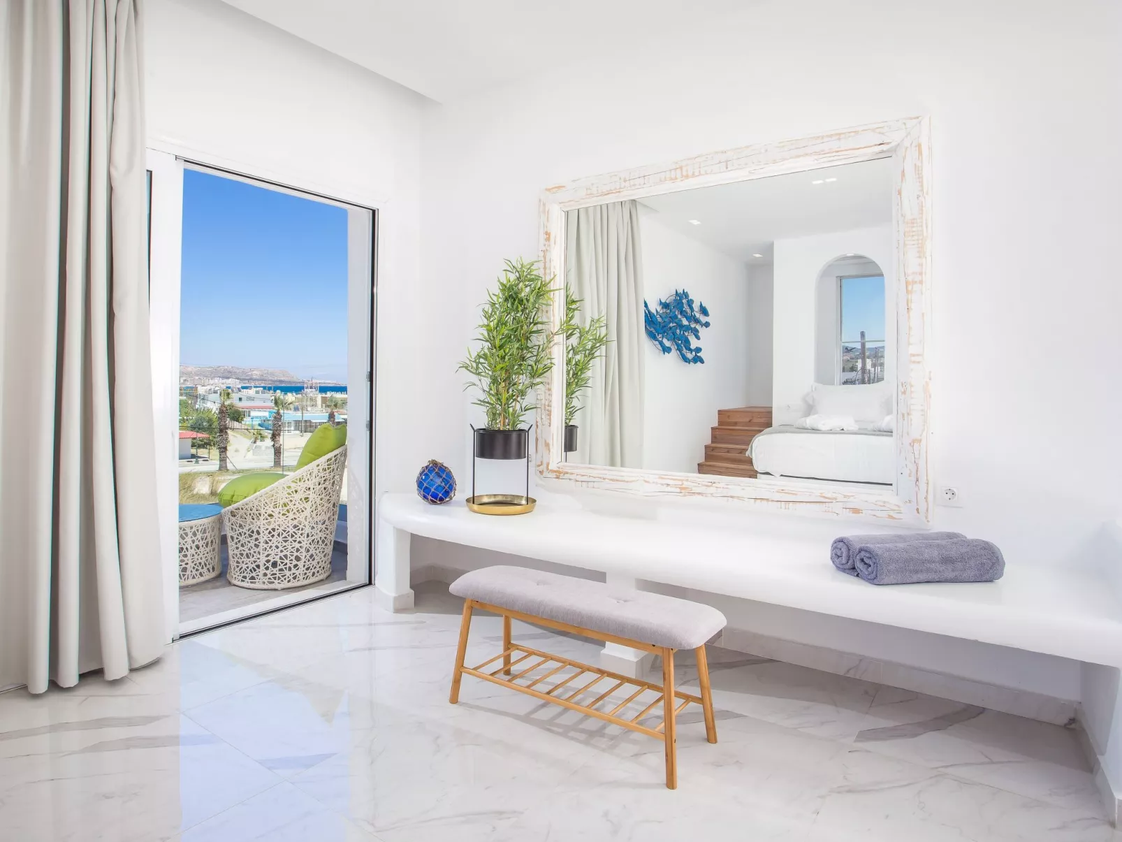 Ammos Luxury Suite - in der Nähe des Strandes von Faliraki-Binnen
