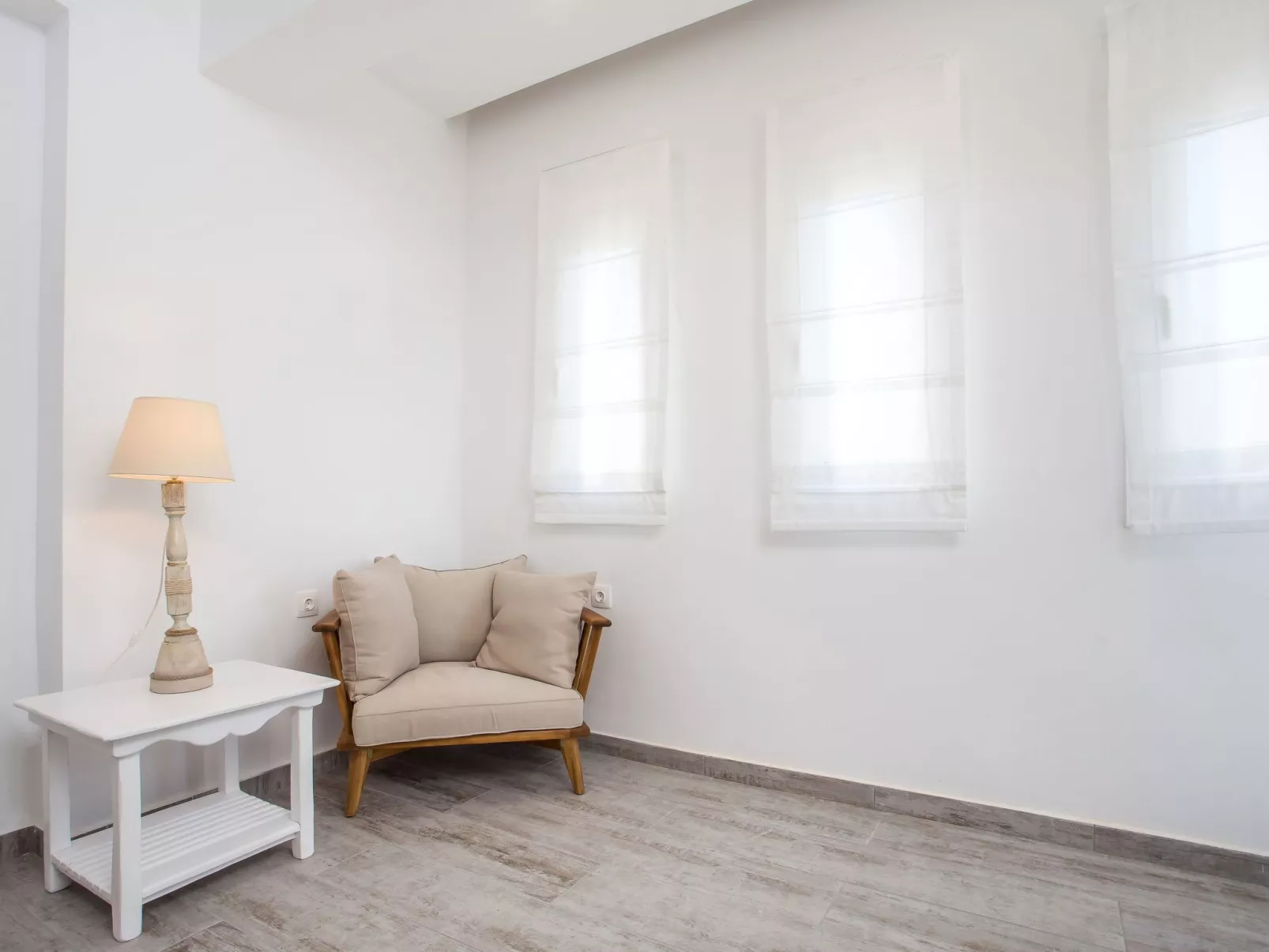 Ammos Apartment - in neu gebautem Designerhaus-Binnen