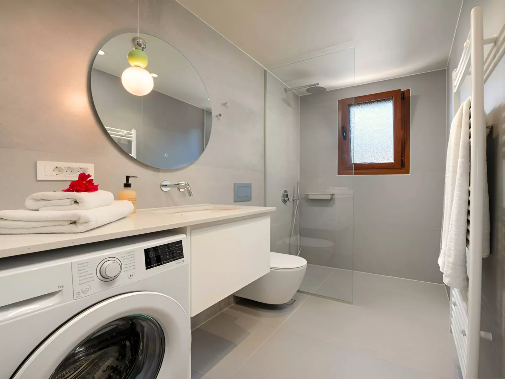 "Vegghera Villa" mit Bergblick-Binnen