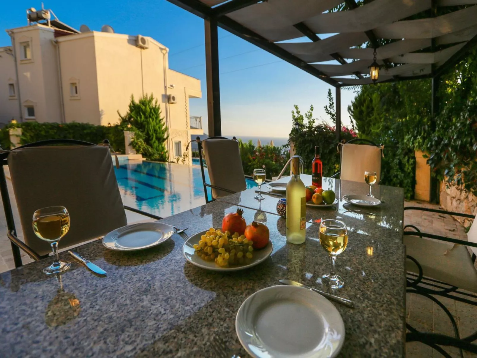 Steinhaus Villa direkt im Zentrum von Kalkan-Image-tags.info