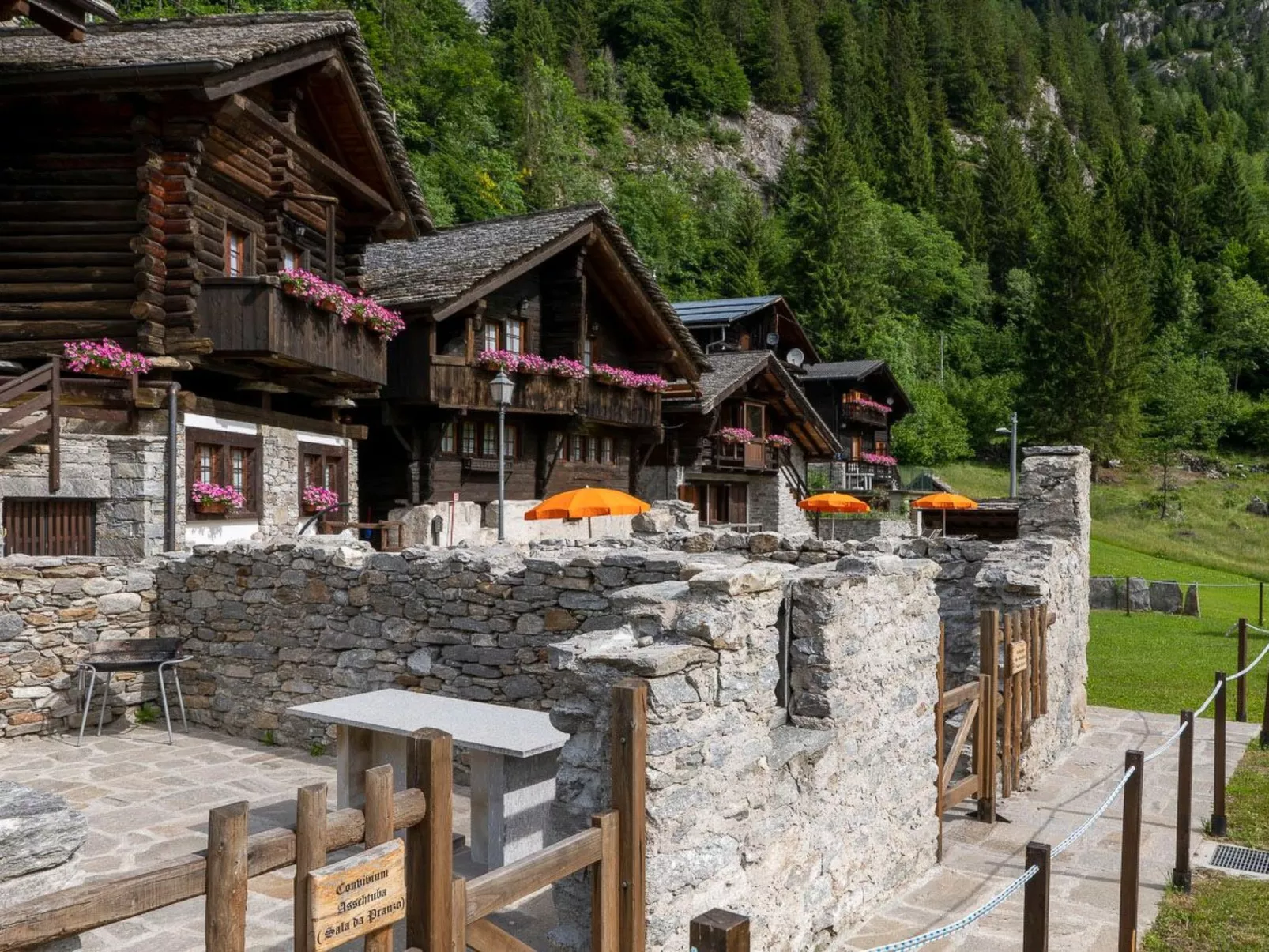 Chalet Borgo Walser Testa 2-Buiten