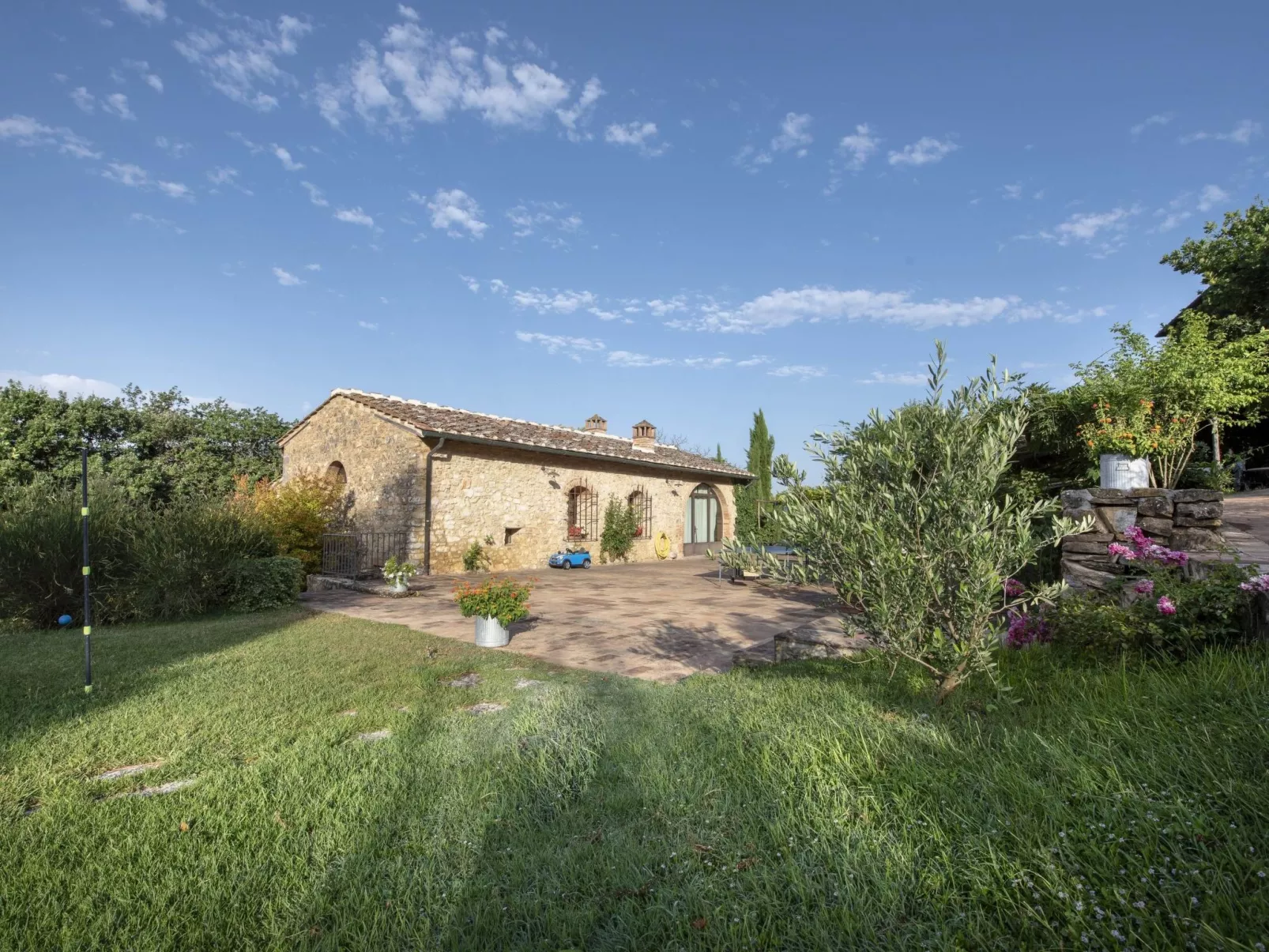 Mascie Batticoda-Buiten