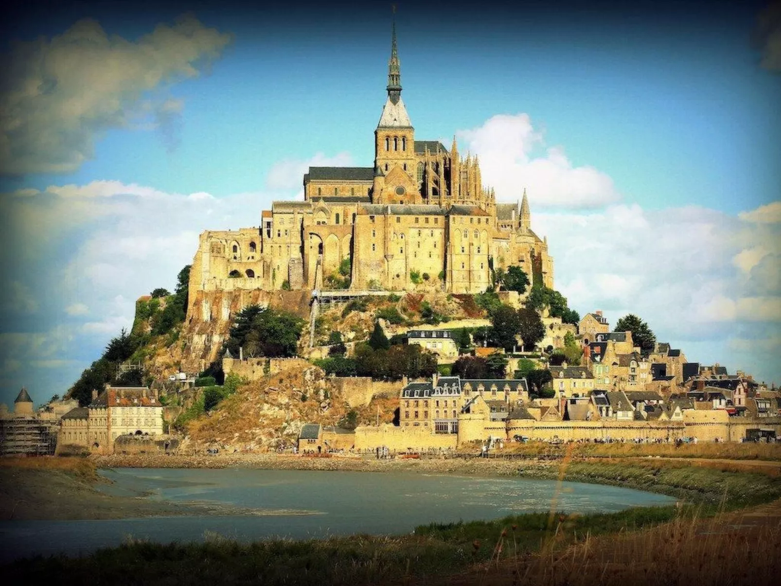 Estate "Le Pressoir" (Die Kelterei)-Buiten