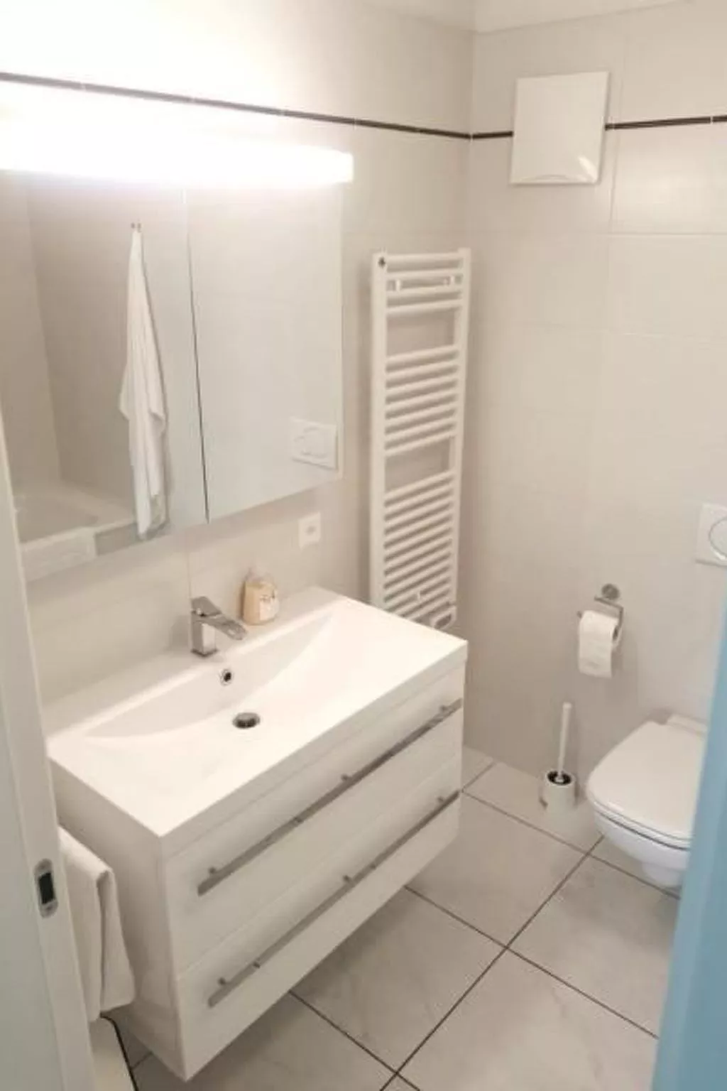 Vivian Residenz Apt 505-Binnen