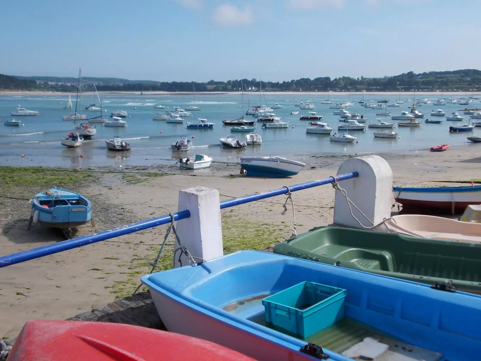 Mit Blick auf das Wasser-Buiten