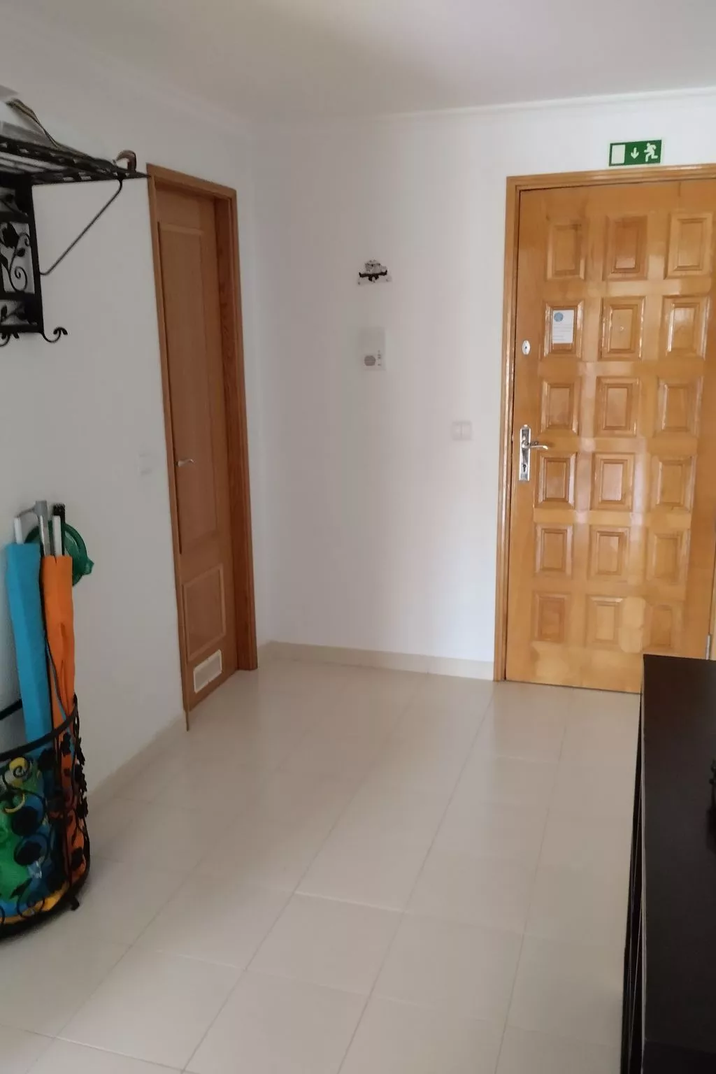 Wohnung in Porches mit Großem Balkon-Image-tags.info