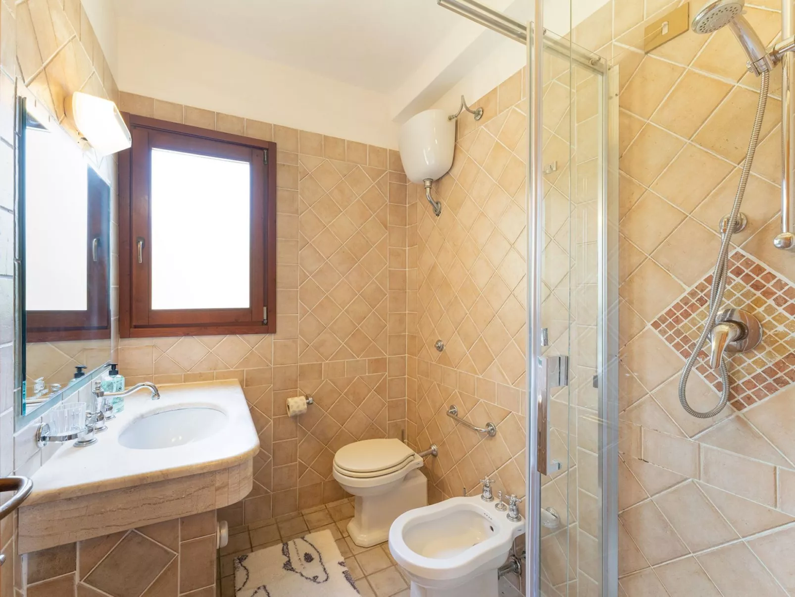 Baia delle Palme-Binnen