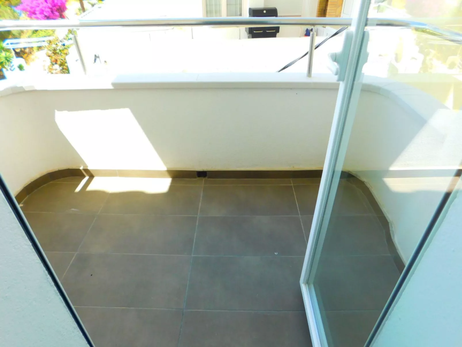 A-157 Joan Margarit-Buiten