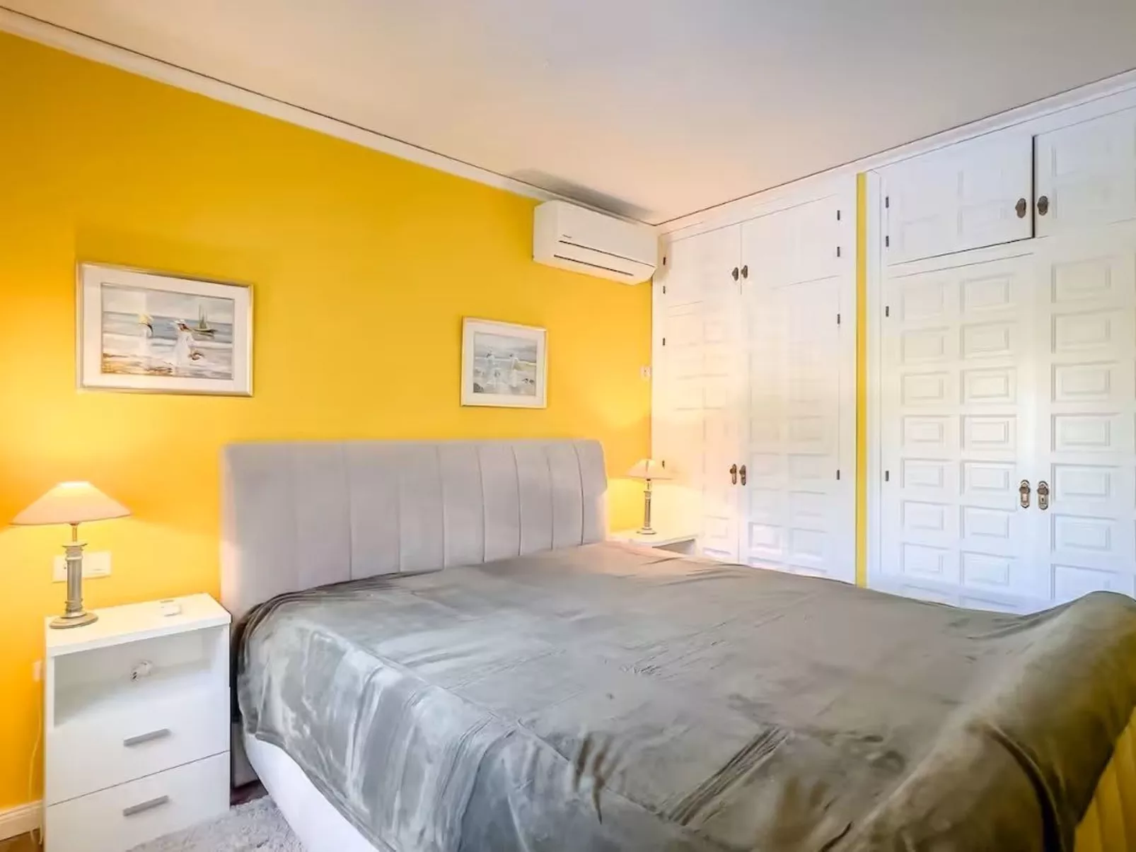 Bezaubernde Villa-Binnen