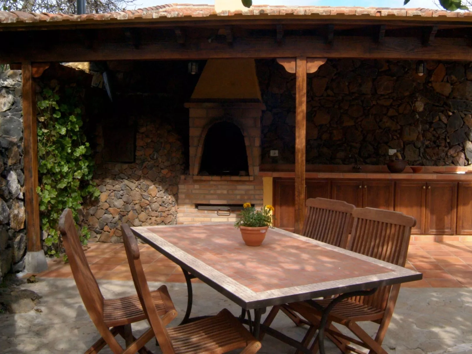 Mit Schwimmbad nur für Erwachsene-Buiten