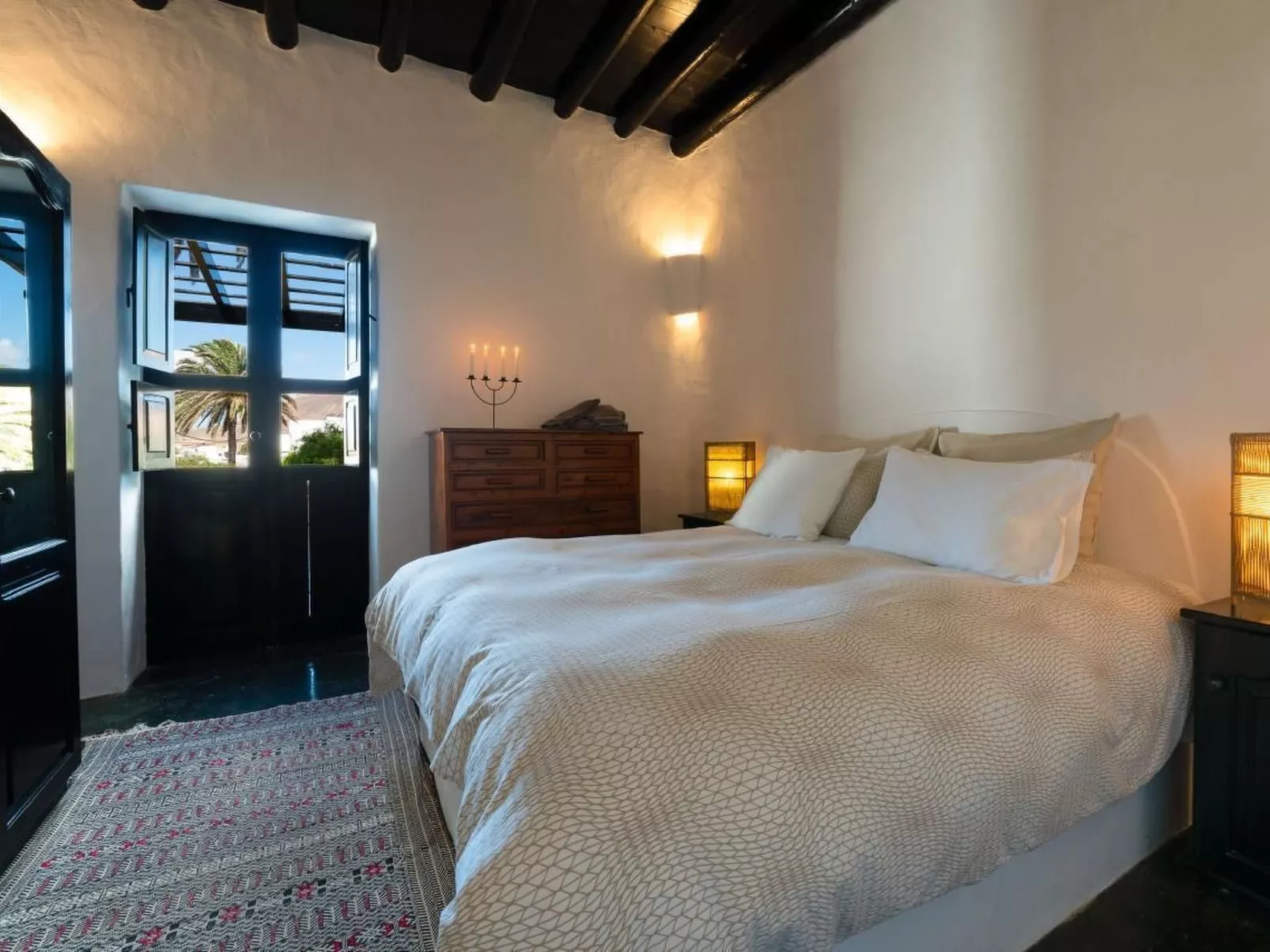 Bauernhaus mit großem Garten und beheiztem Pool-Binnen