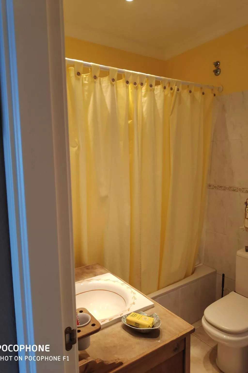 Atlantisches Paradies-Binnen