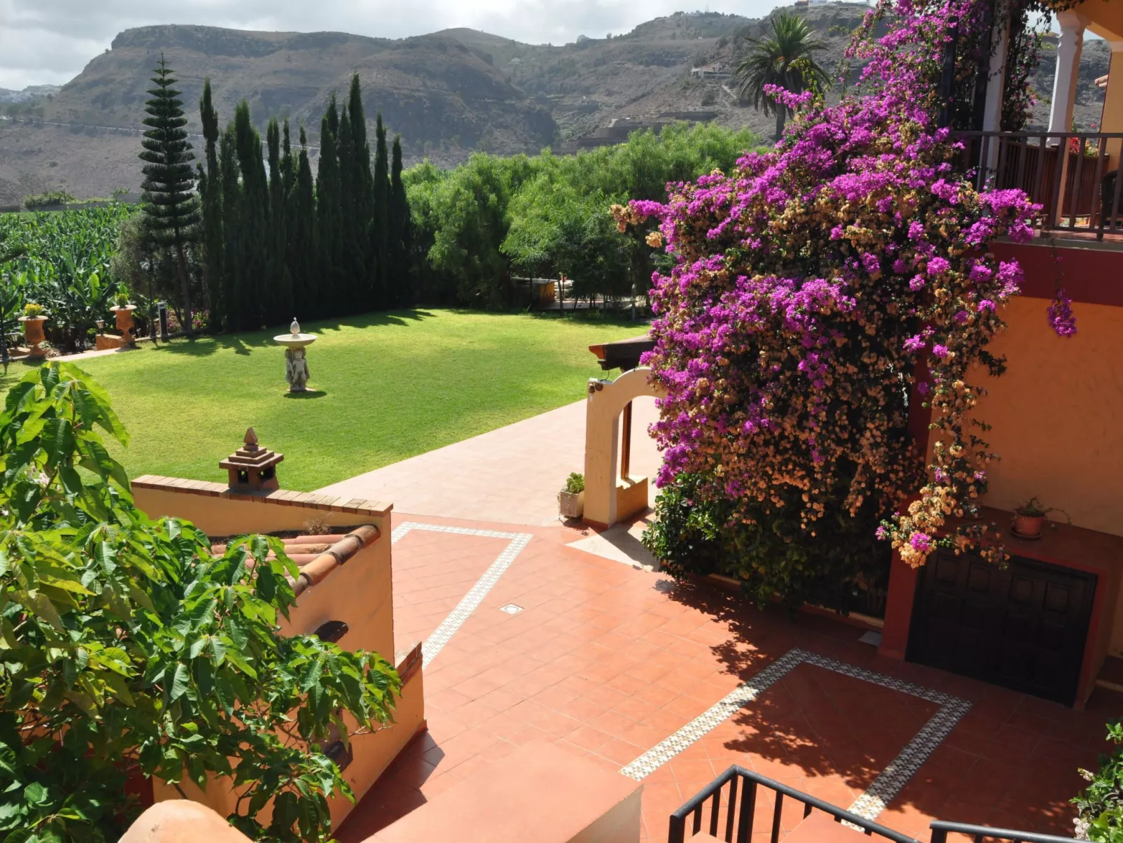 Finca "Hacienda" mit eigenem Schwimmbad-Buiten