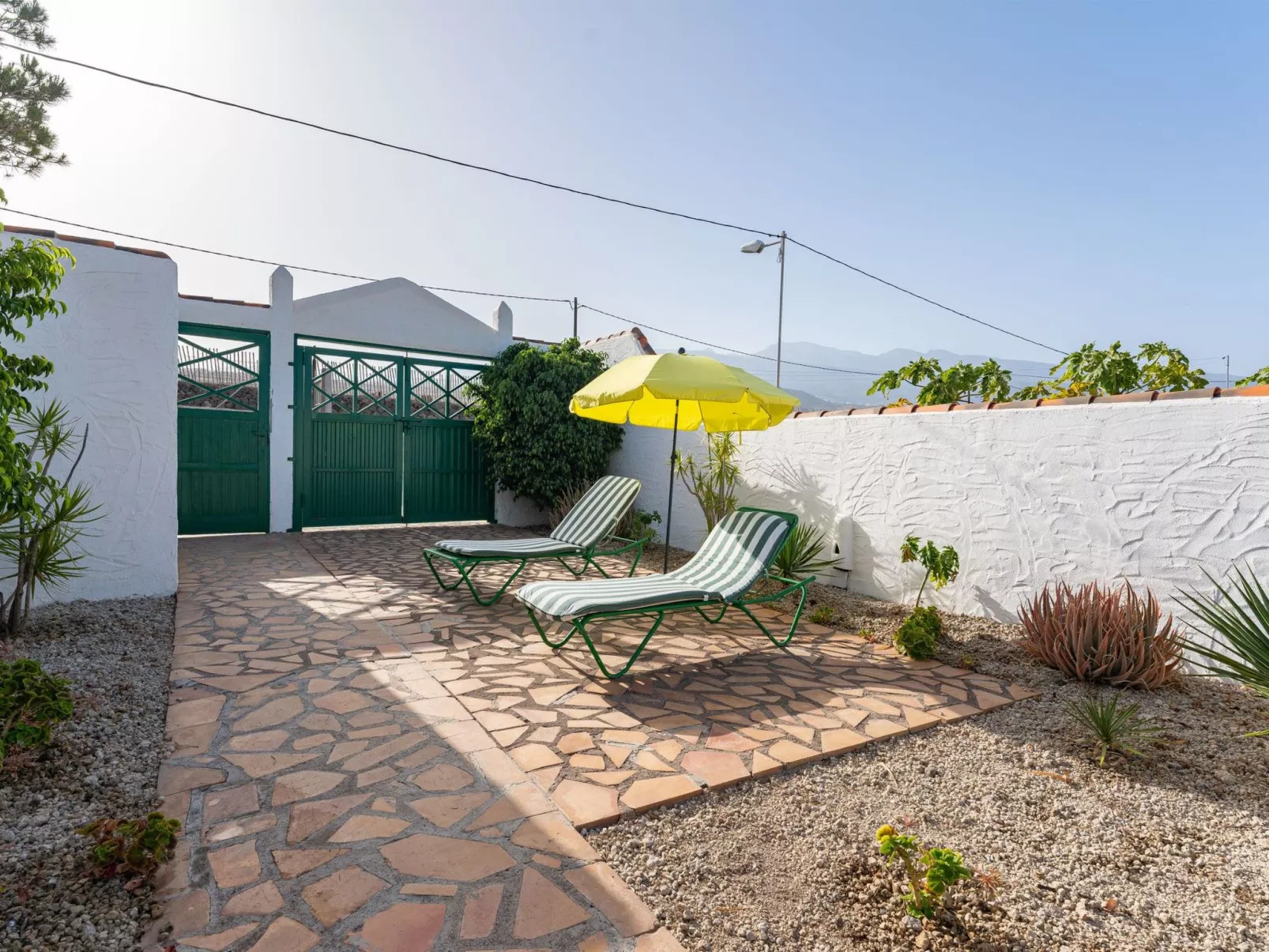 Finca "Casa Verde" mit Garten, Terrasse und Grill-Buiten